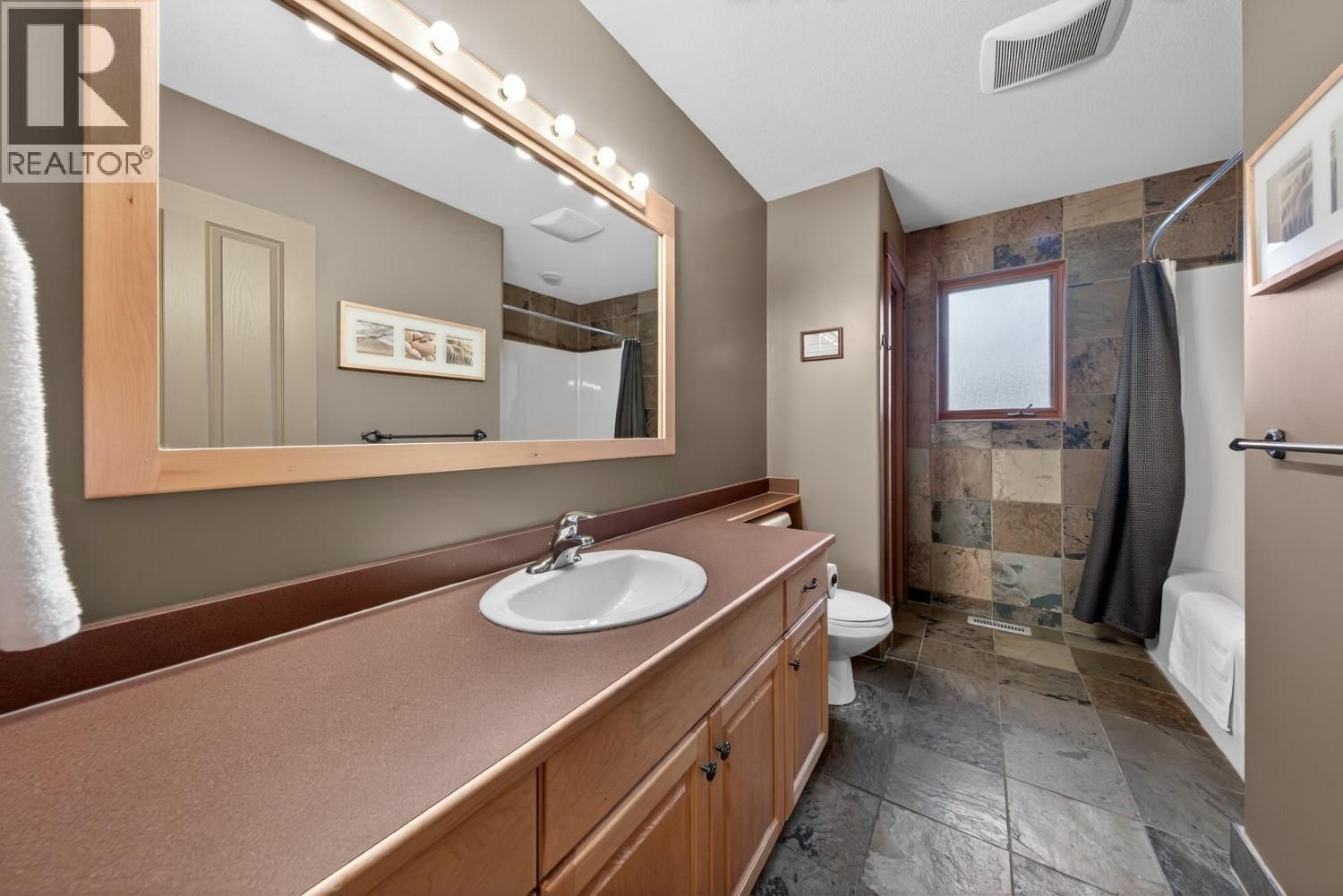 860 TIMBERMONT ROAD Image 33