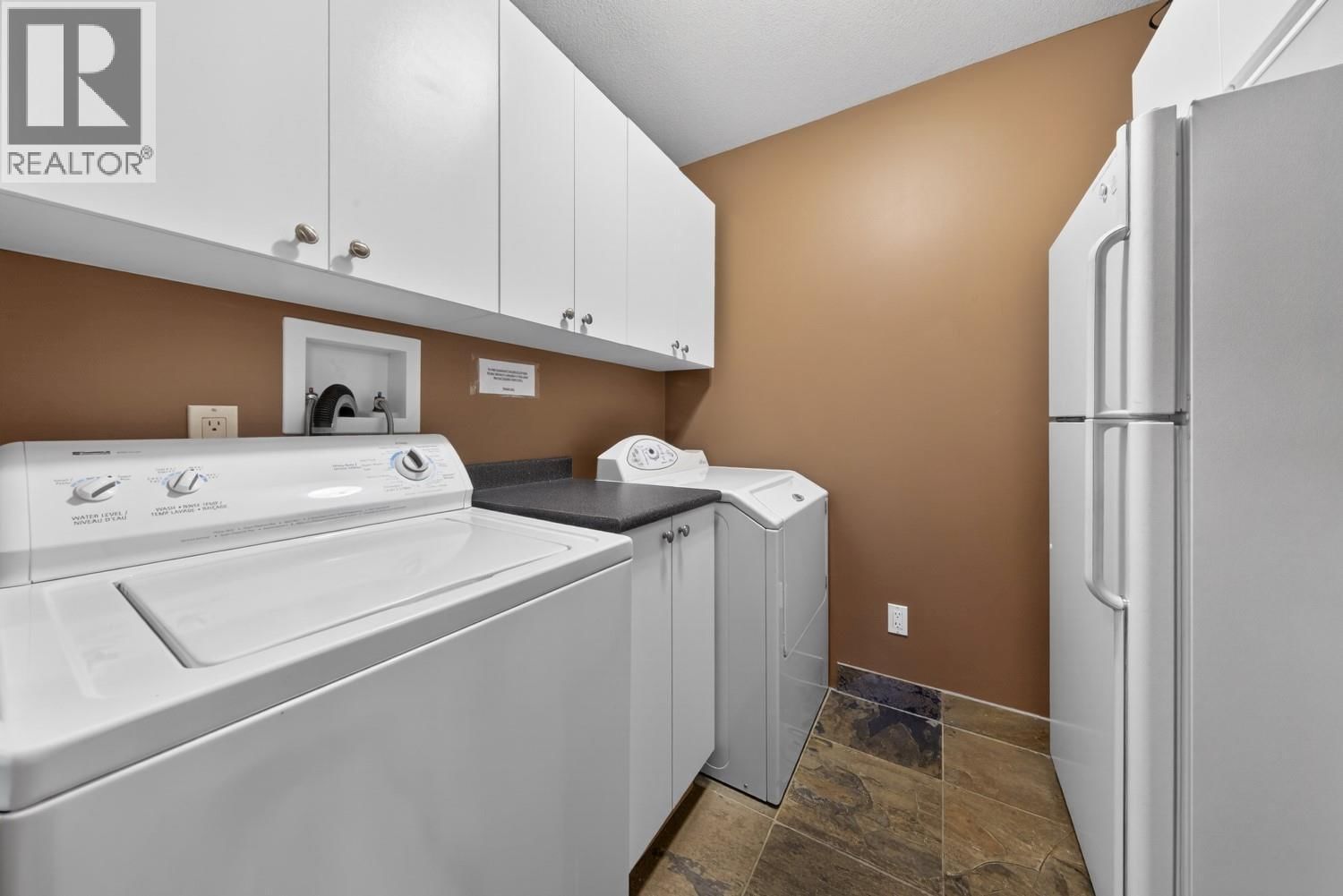 860 TIMBERMONT ROAD Image 34