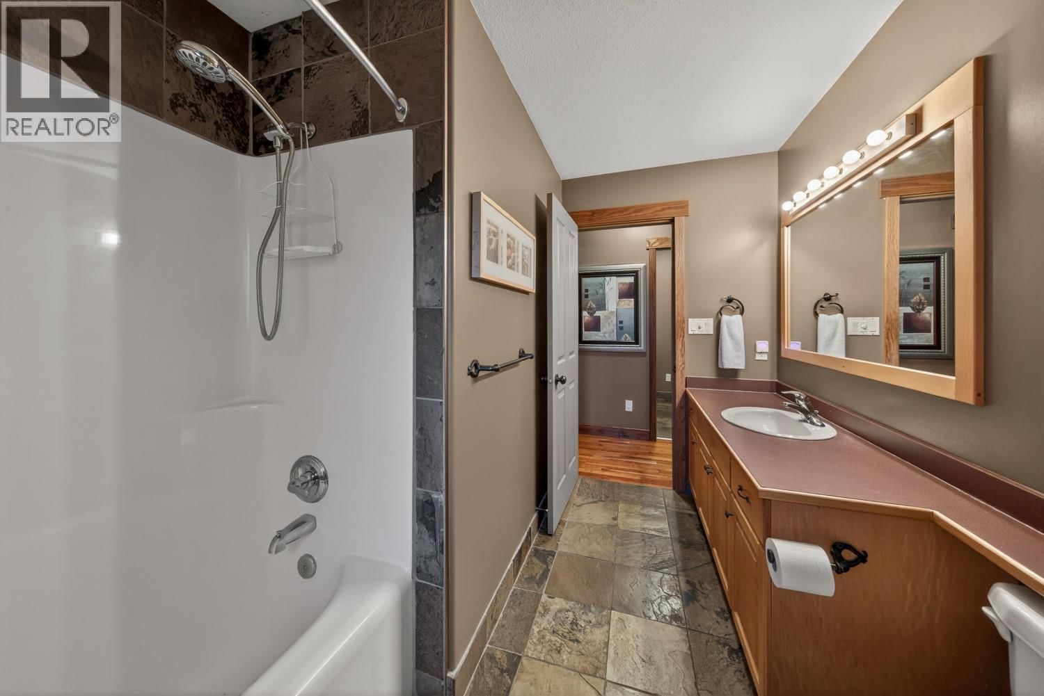 860 TIMBERMONT ROAD Image 36