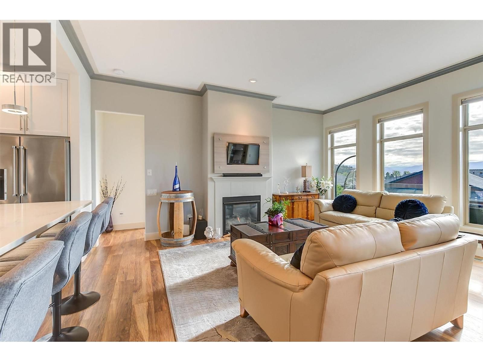 2135 MADERA COURT Image 12