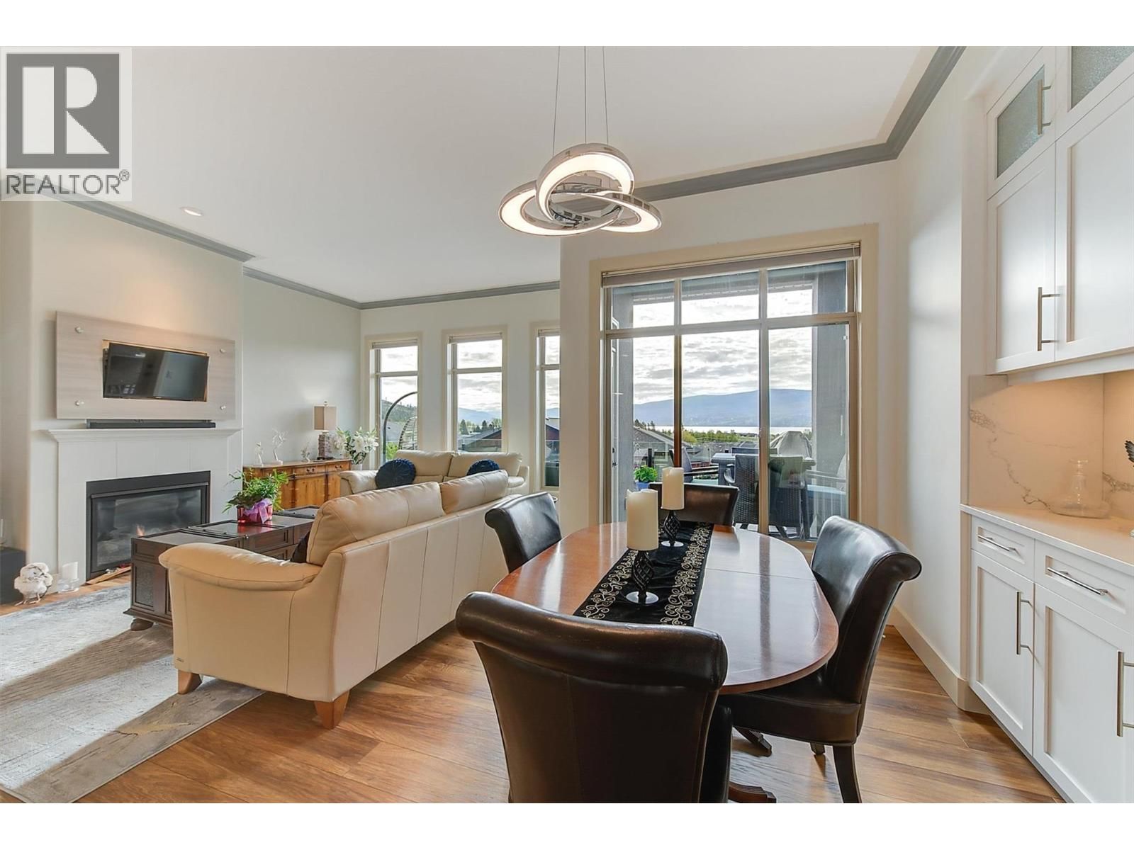 2135 MADERA COURT Image 16