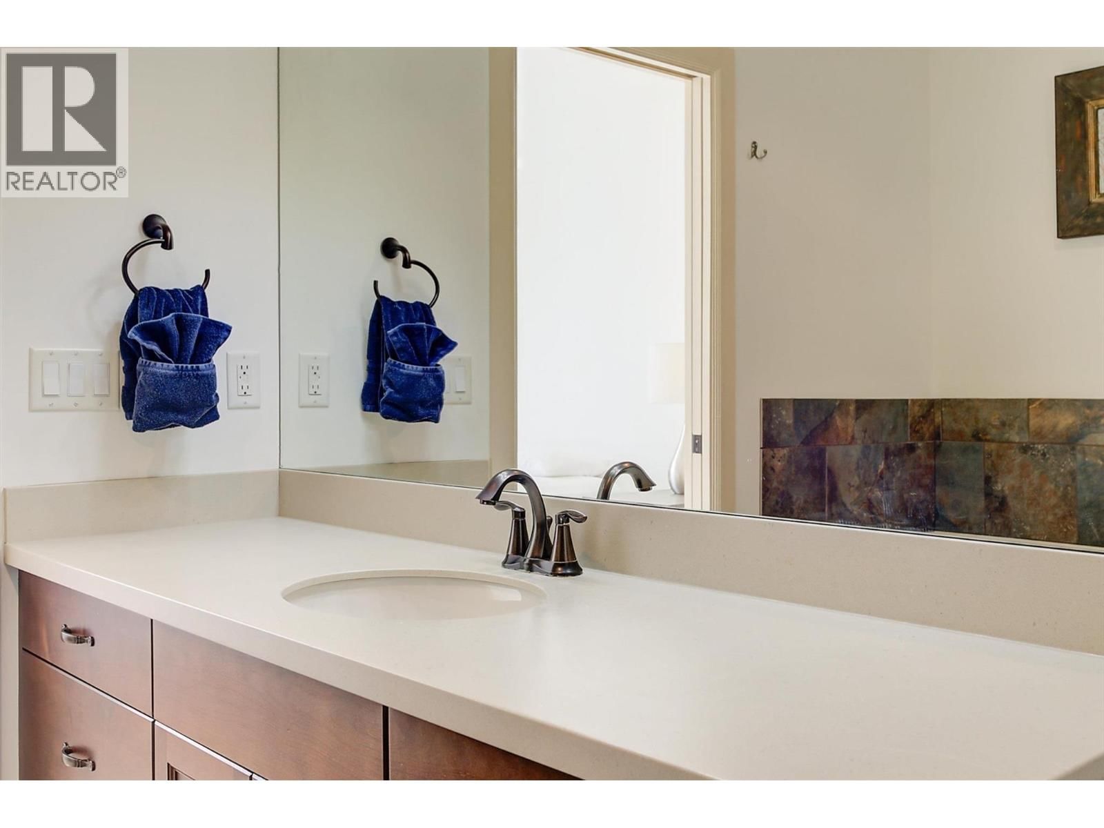 2135 MADERA COURT Image 24