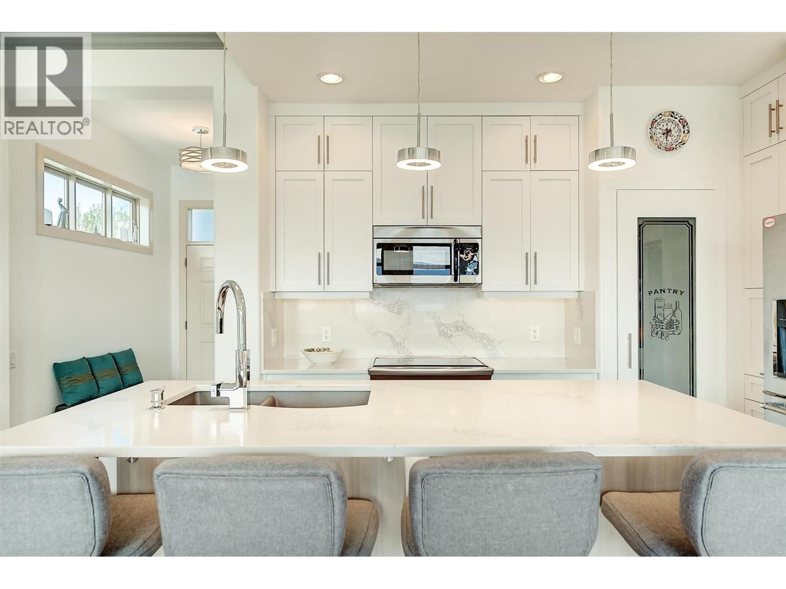 2135 MADERA COURT Image 5