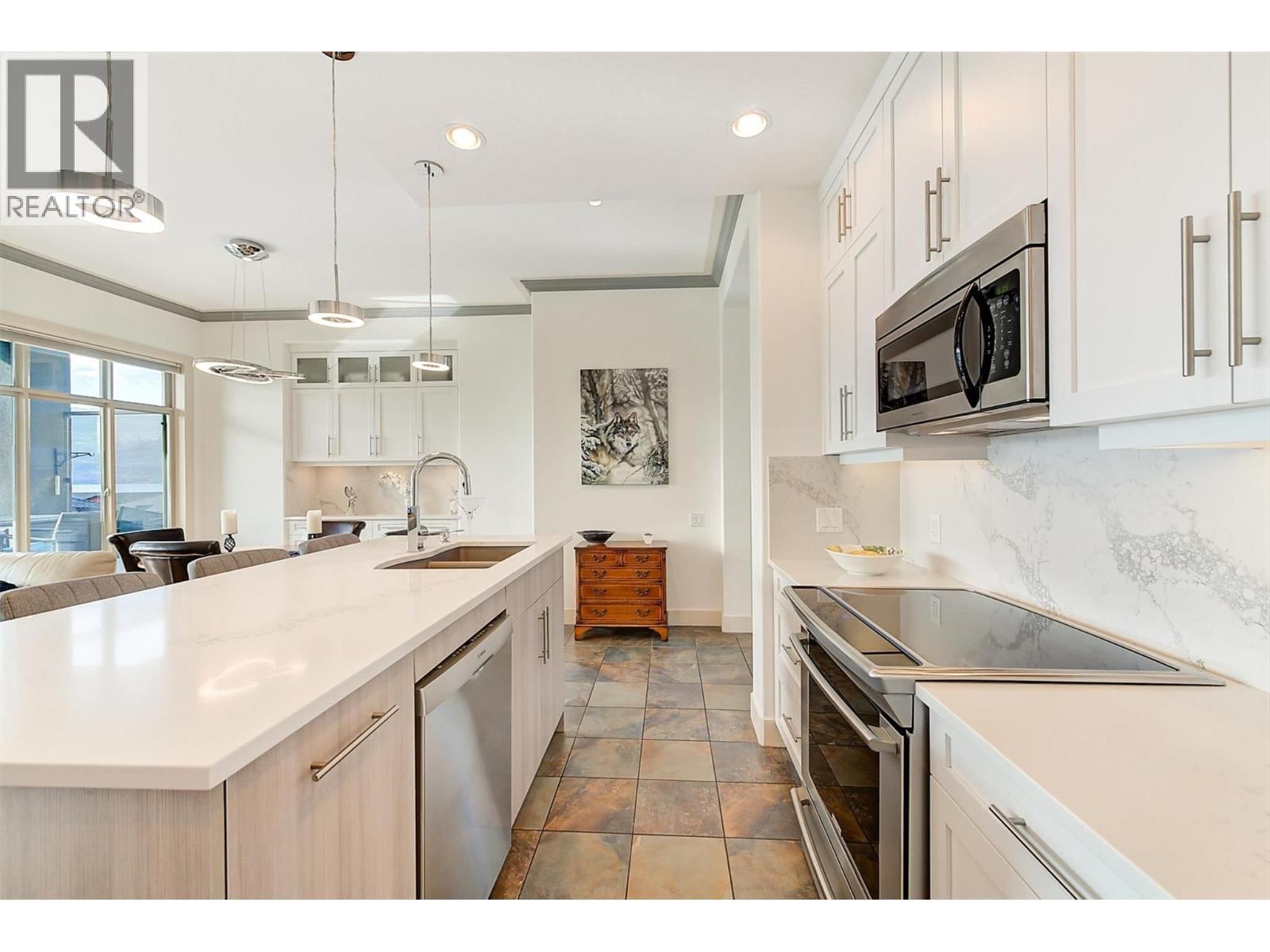 2135 MADERA COURT Image 9