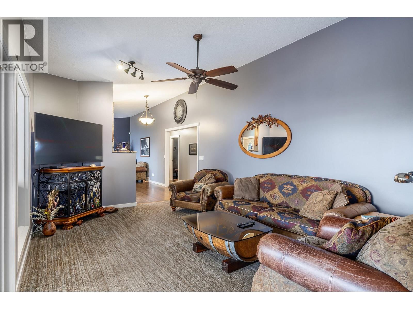 5715 LAKESHORE ROAD Image 17