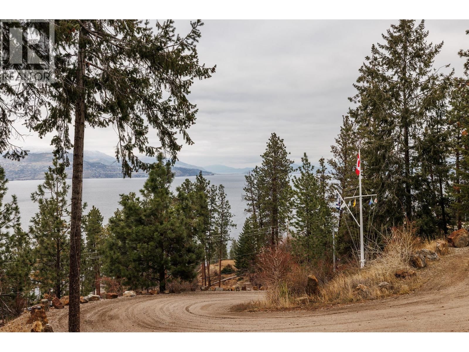 5715 LAKESHORE ROAD Image 33