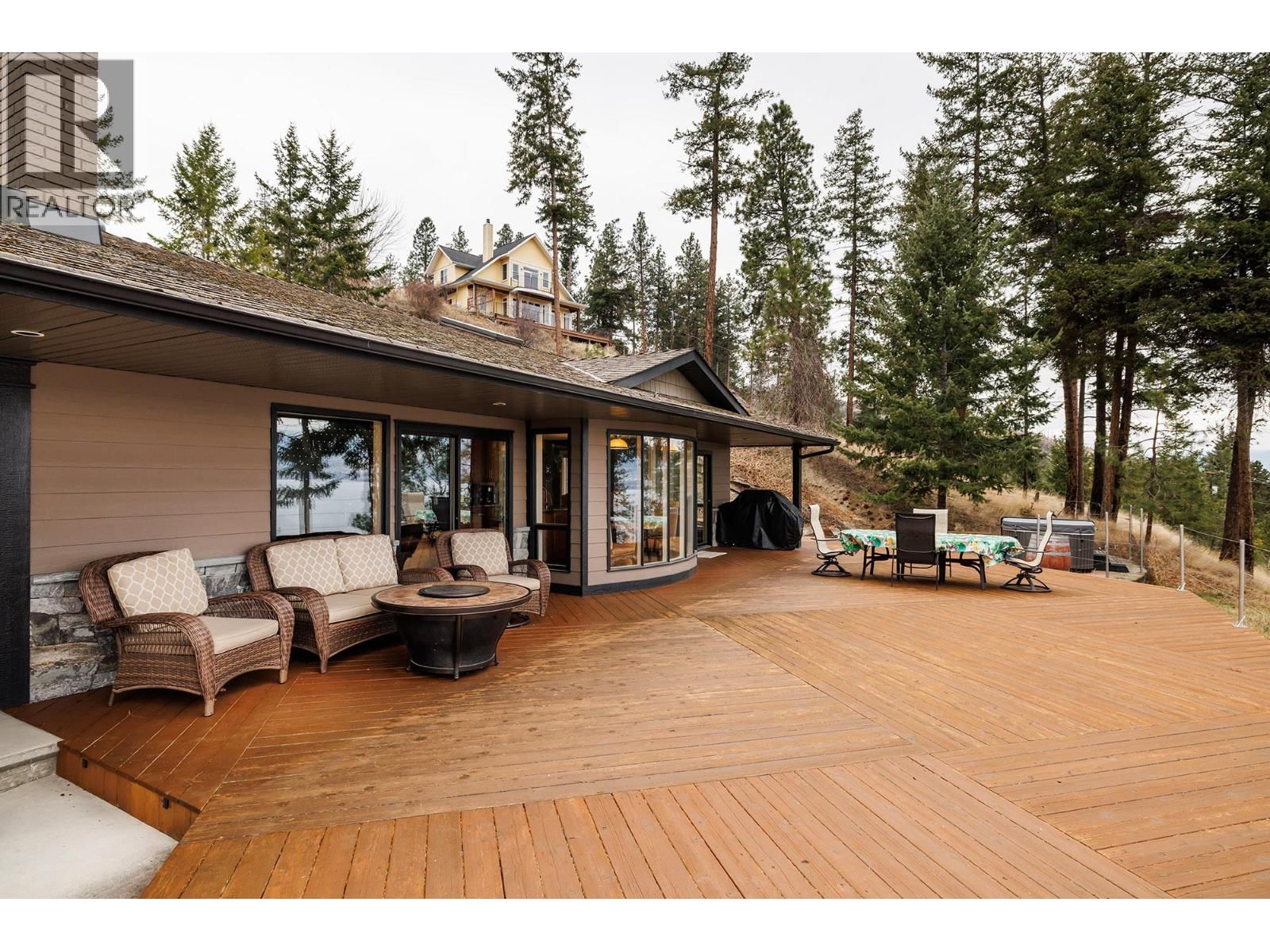 5715 LAKESHORE ROAD Image 34