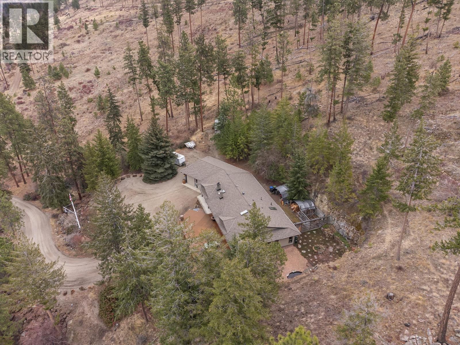 5715 LAKESHORE ROAD Image 39