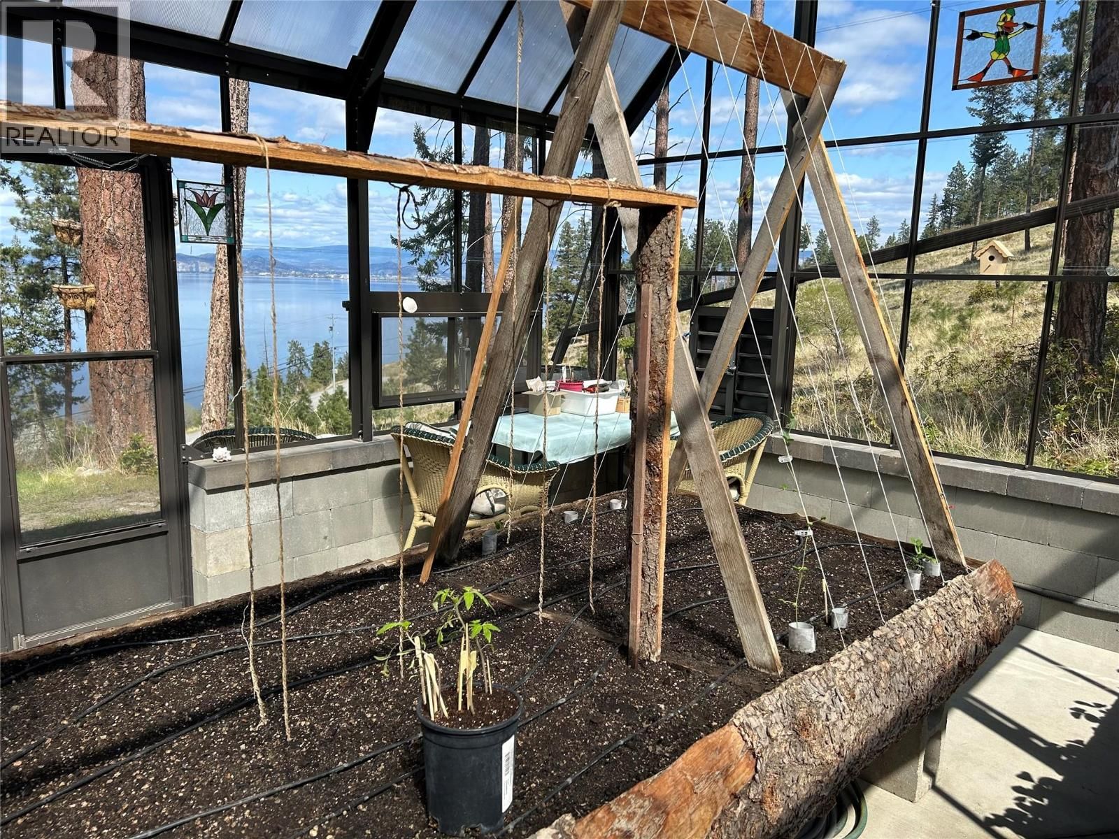 5715 LAKESHORE ROAD Image 57