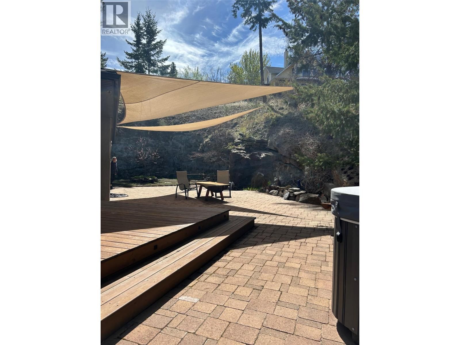 5715 LAKESHORE ROAD Image 63