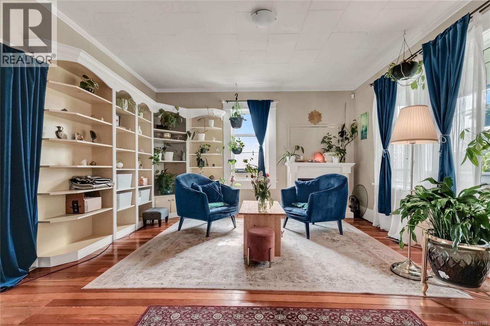 654 Farquhar Street property photo