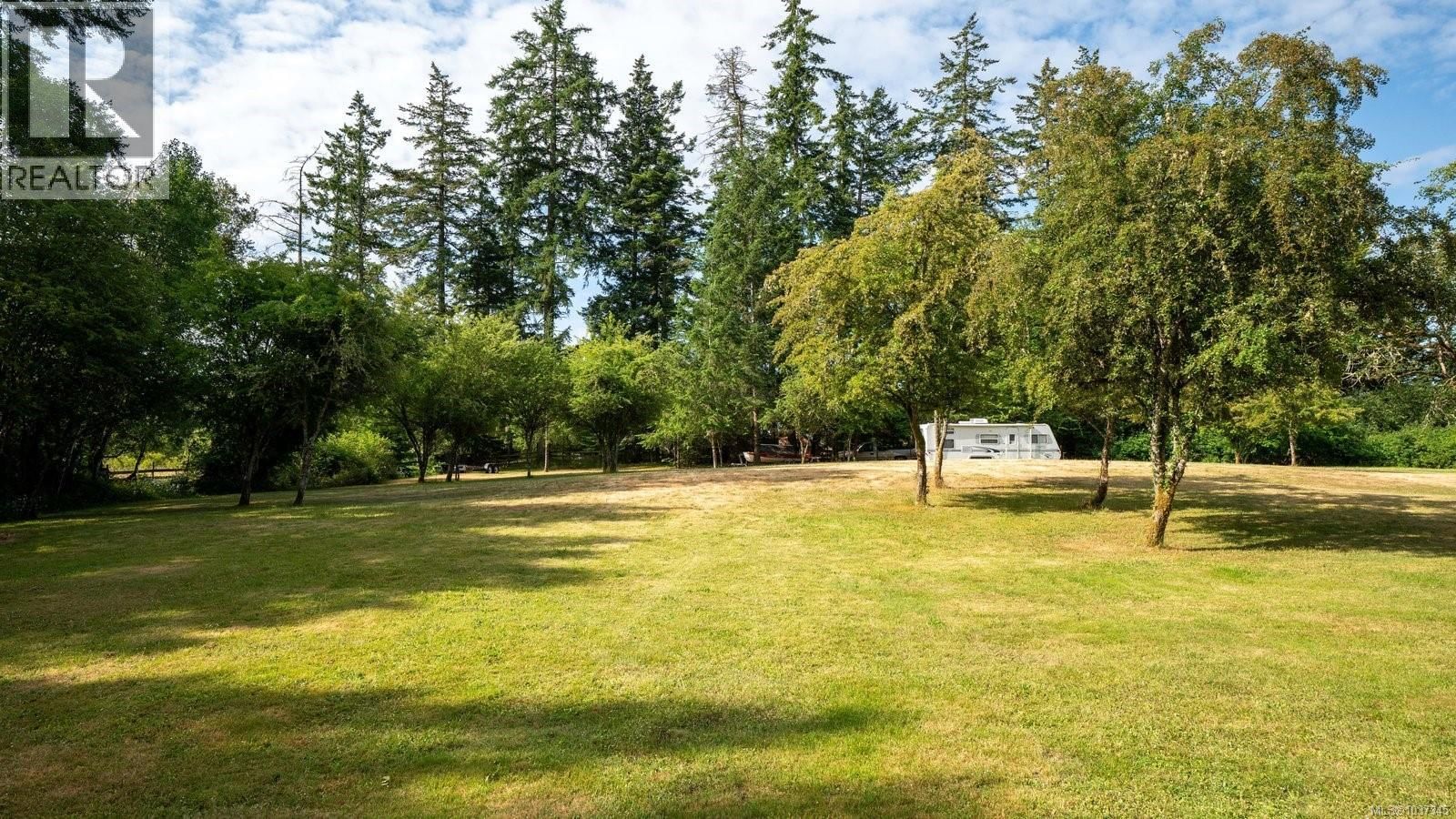 485 Beaver Lake Road property photo