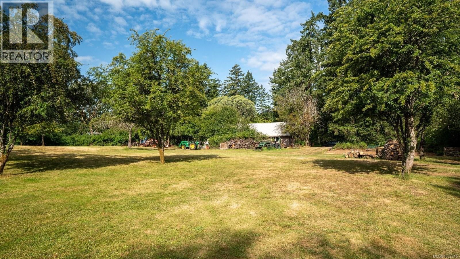 485 Beaver Lake Road property photo