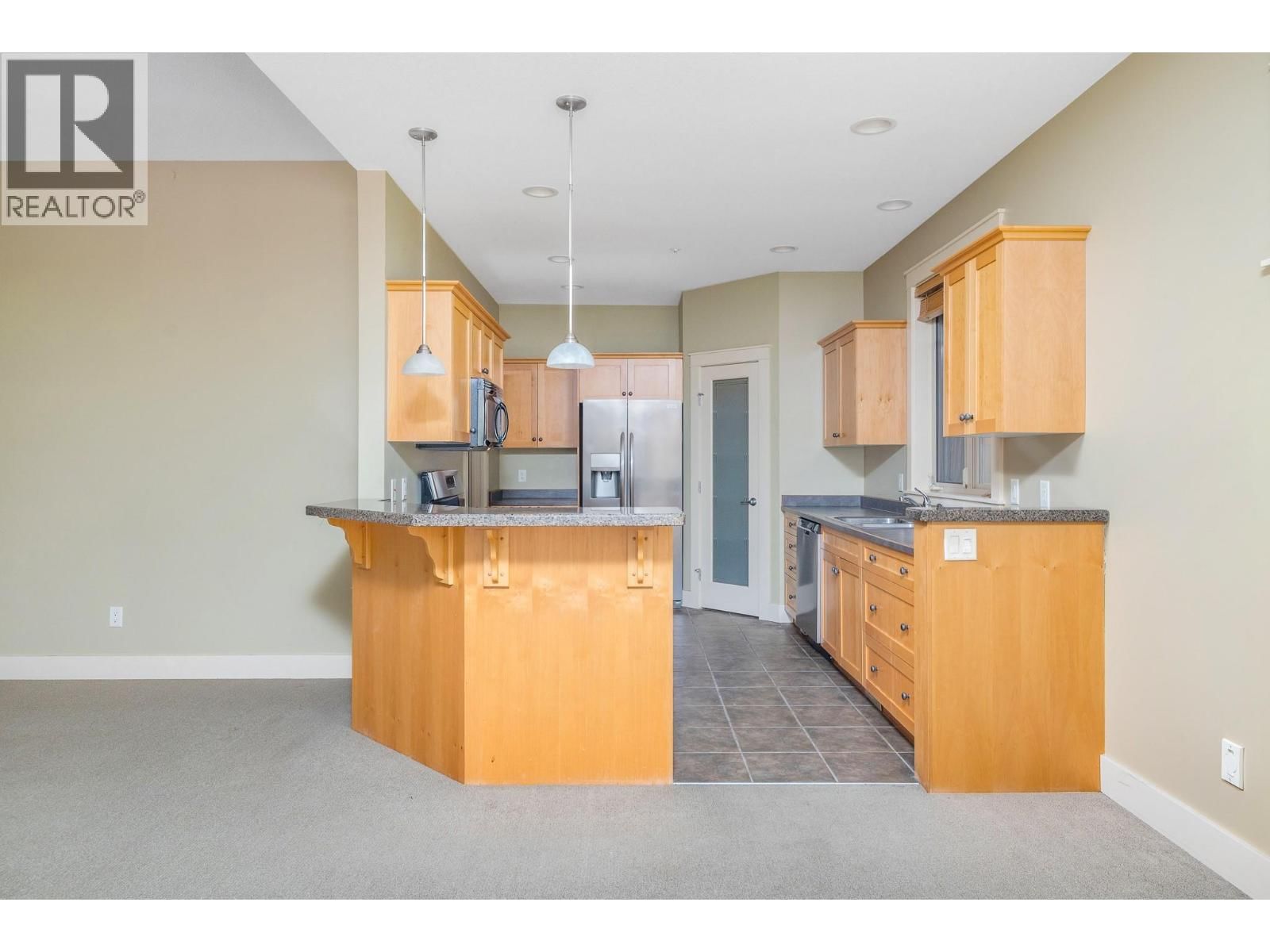 153 MASHIE CRESCENT Image 12