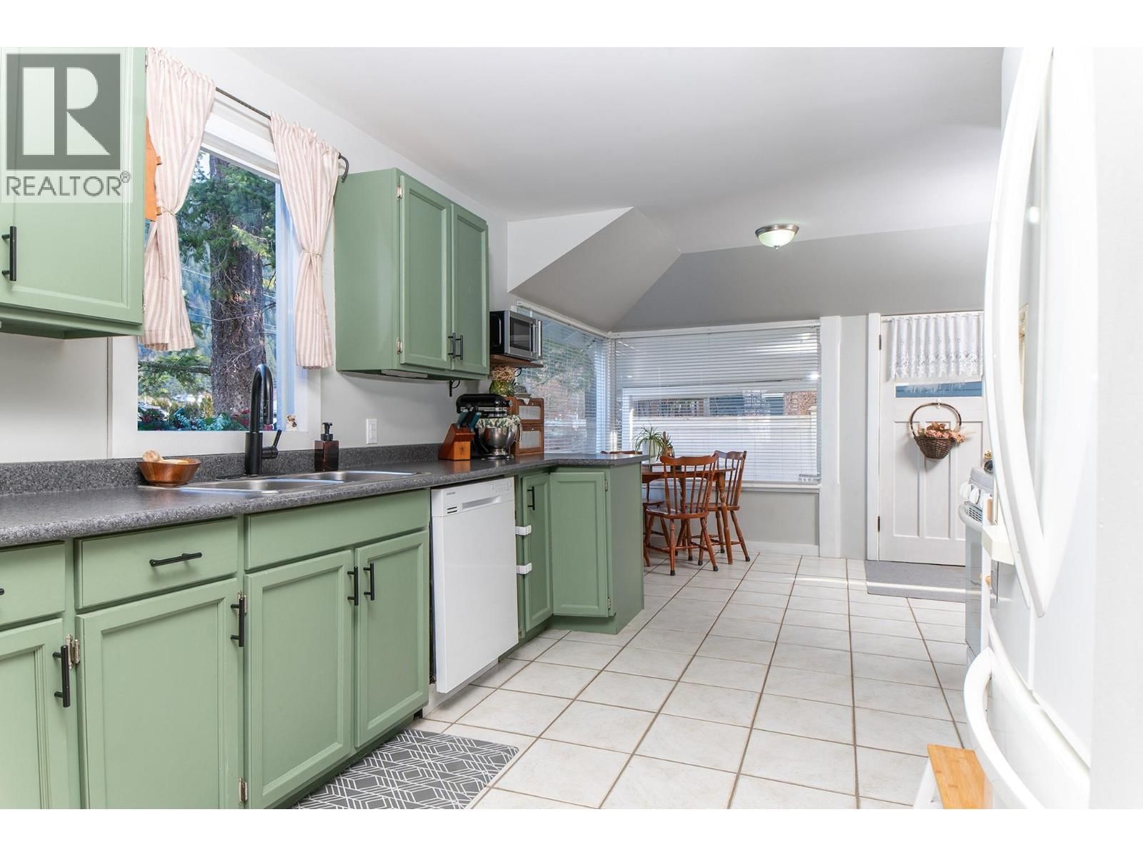 809 SCOTT STREET Image 7