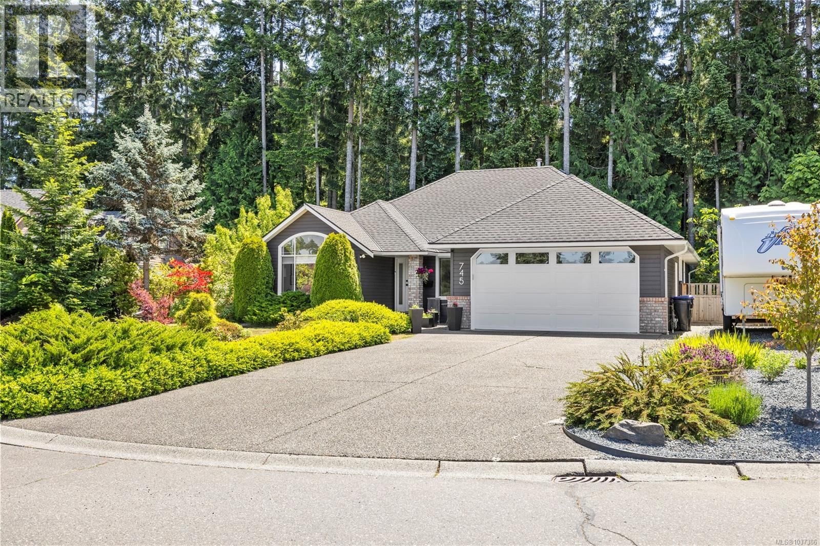 745 Redwood Drive