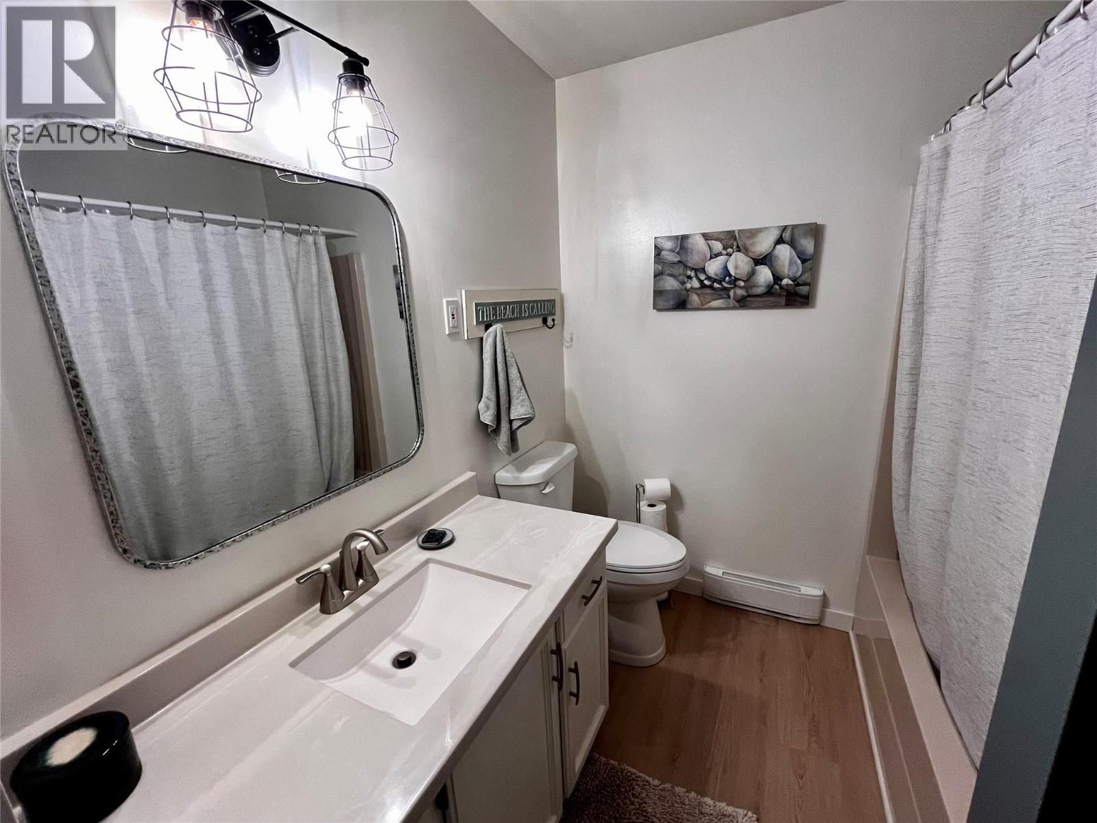 203 7TH AVENUE Image 27