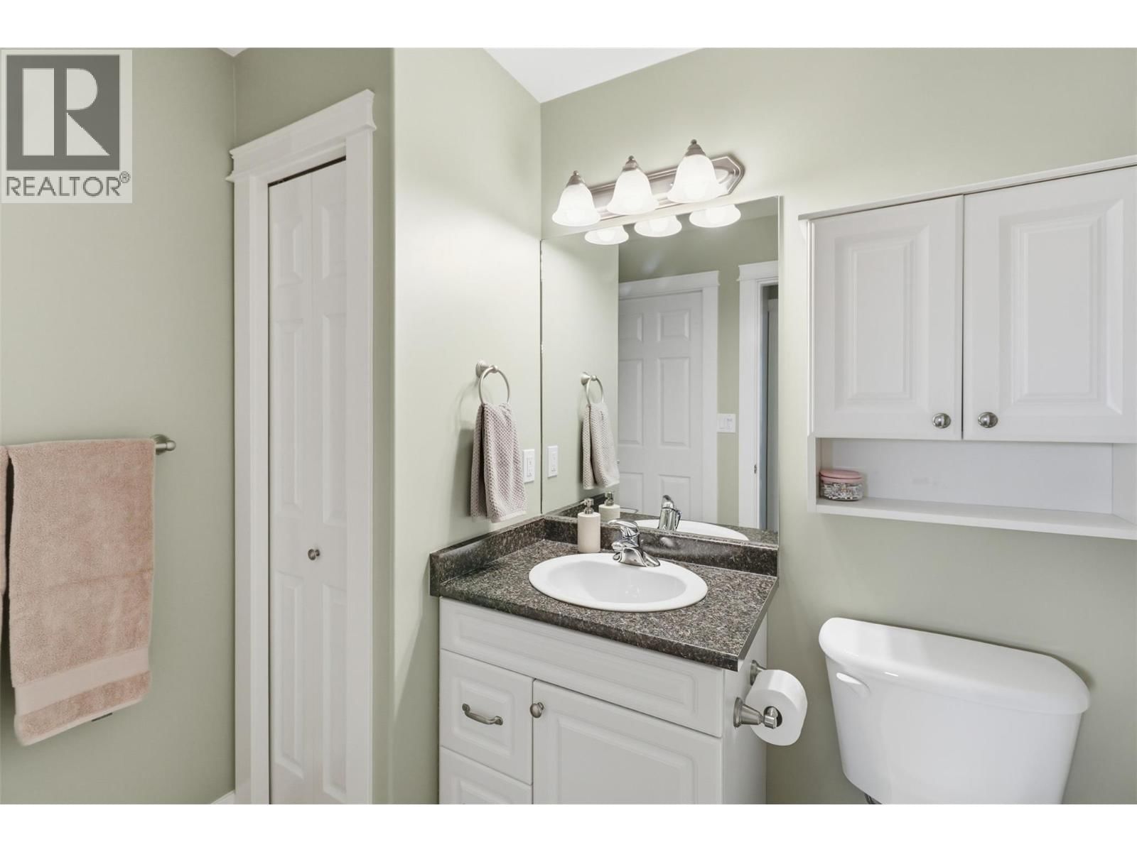 6 - 5200 DALLAS DRIVE Image 22