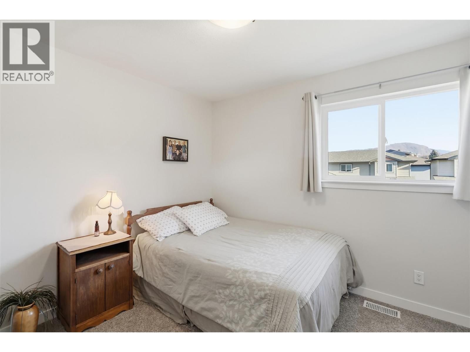 6 - 5200 DALLAS DRIVE Image 24