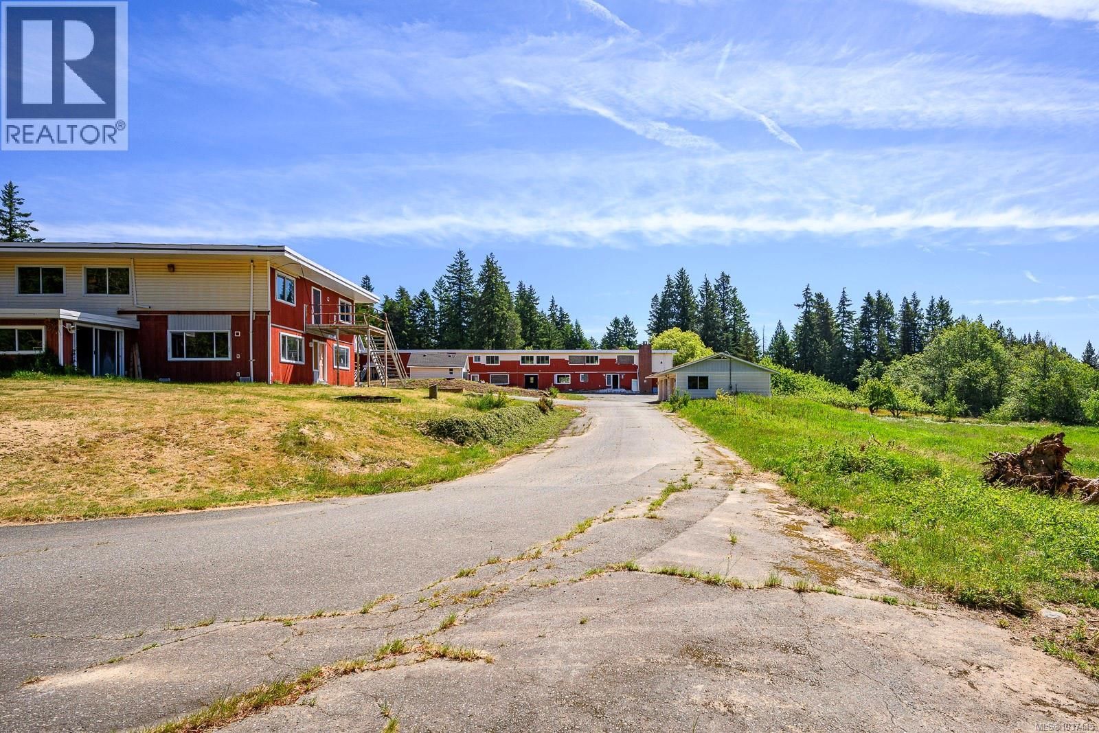 2300 Fowler Road property photo