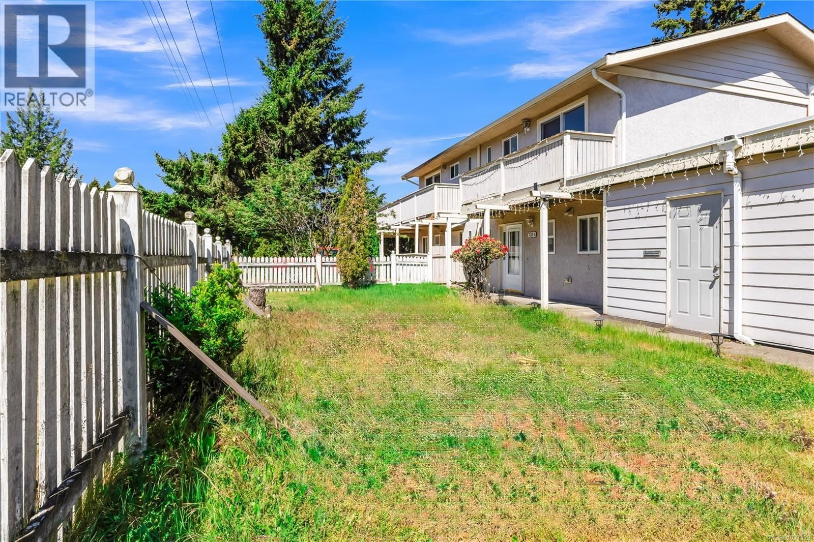 726A Kelly Road property photo