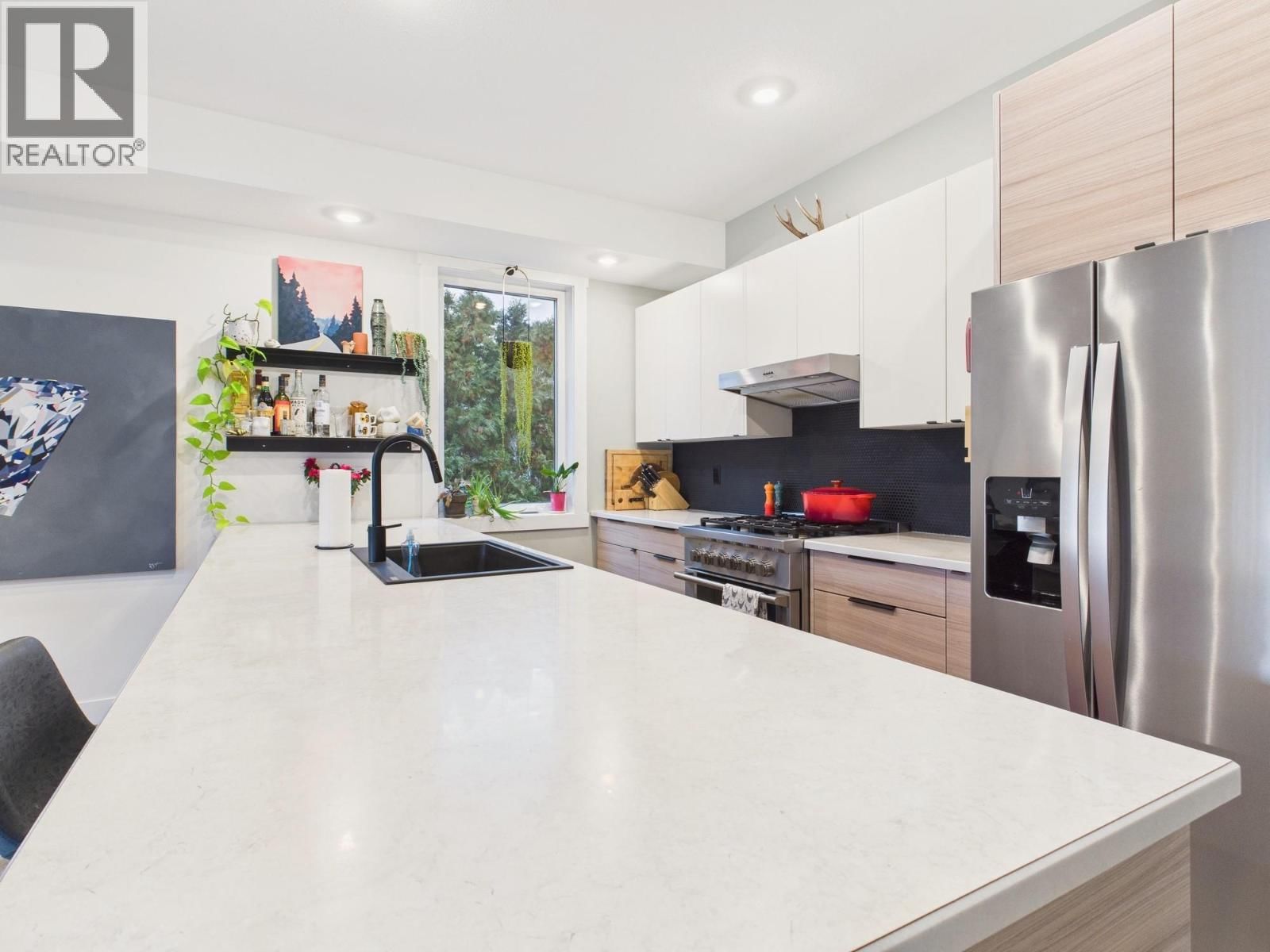 11 RAVEN COURT Image 13