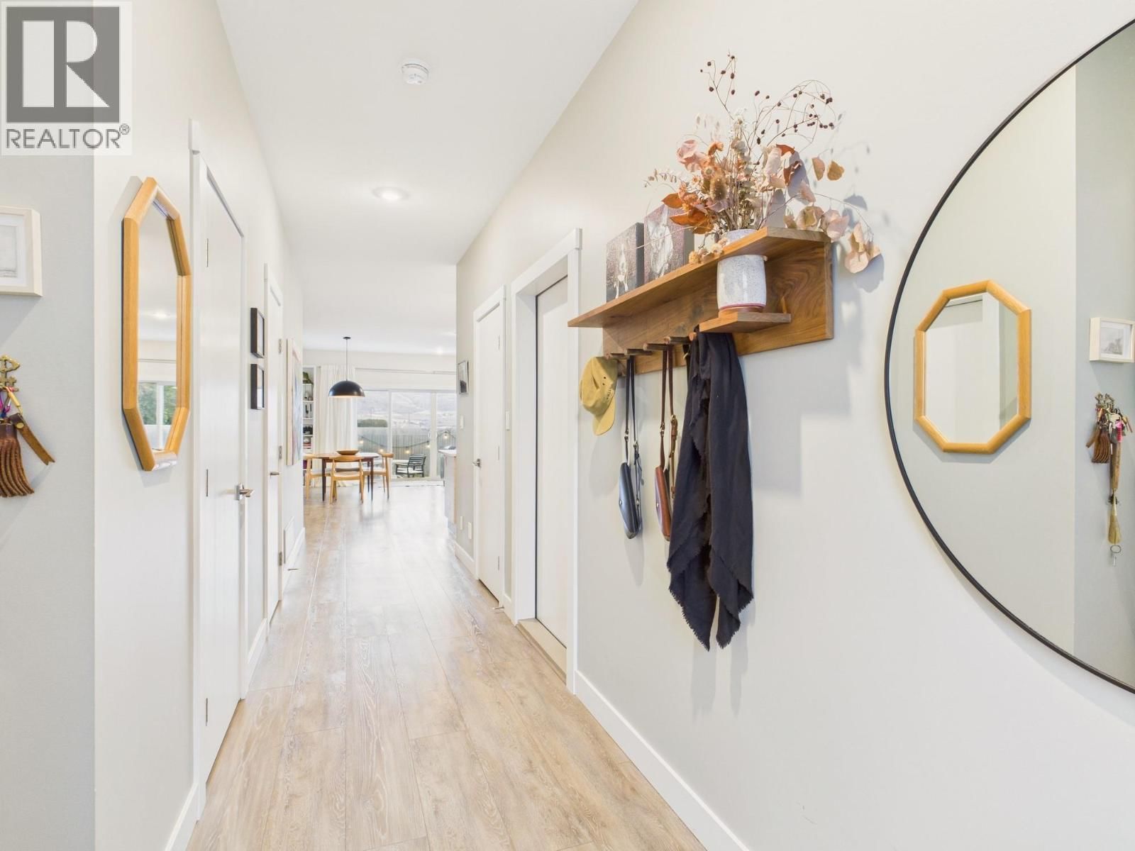 11 RAVEN COURT Image 20