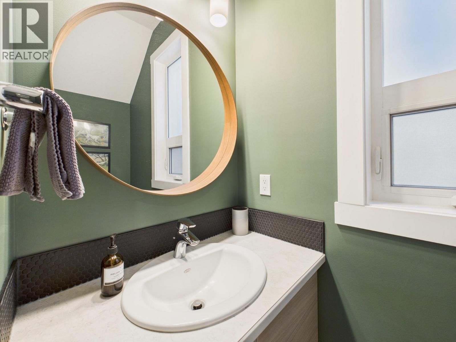 11 RAVEN COURT Image 21