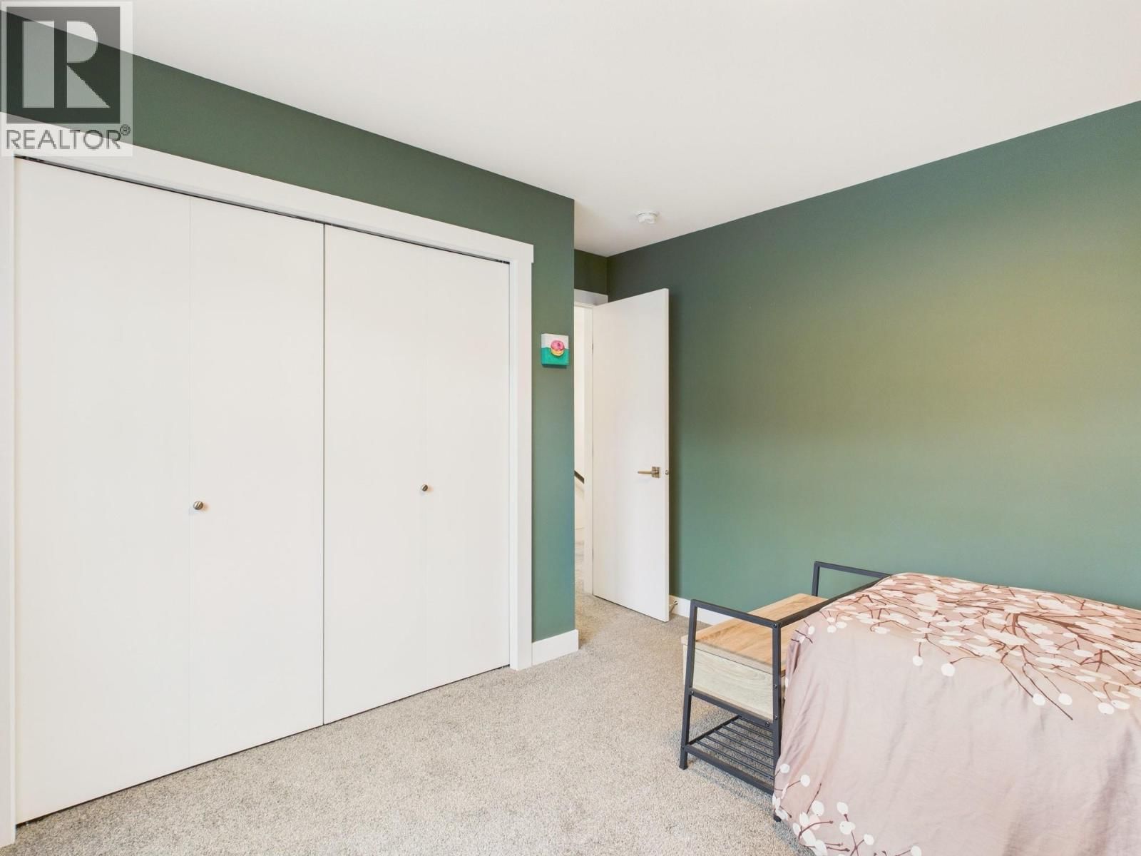 11 RAVEN COURT Image 25