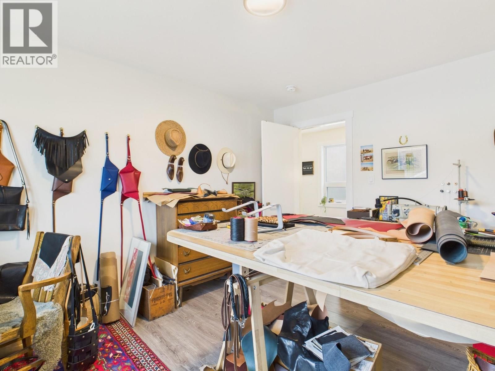 11 RAVEN COURT Image 28