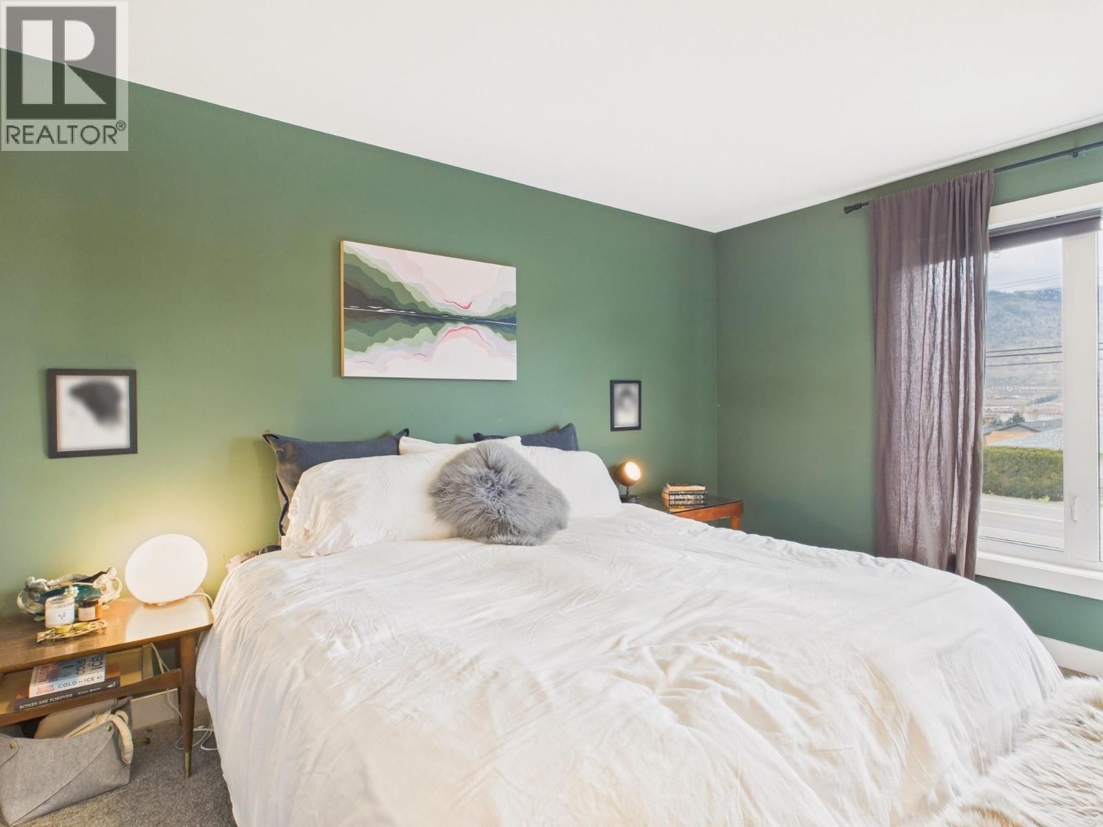 11 RAVEN COURT Image 30