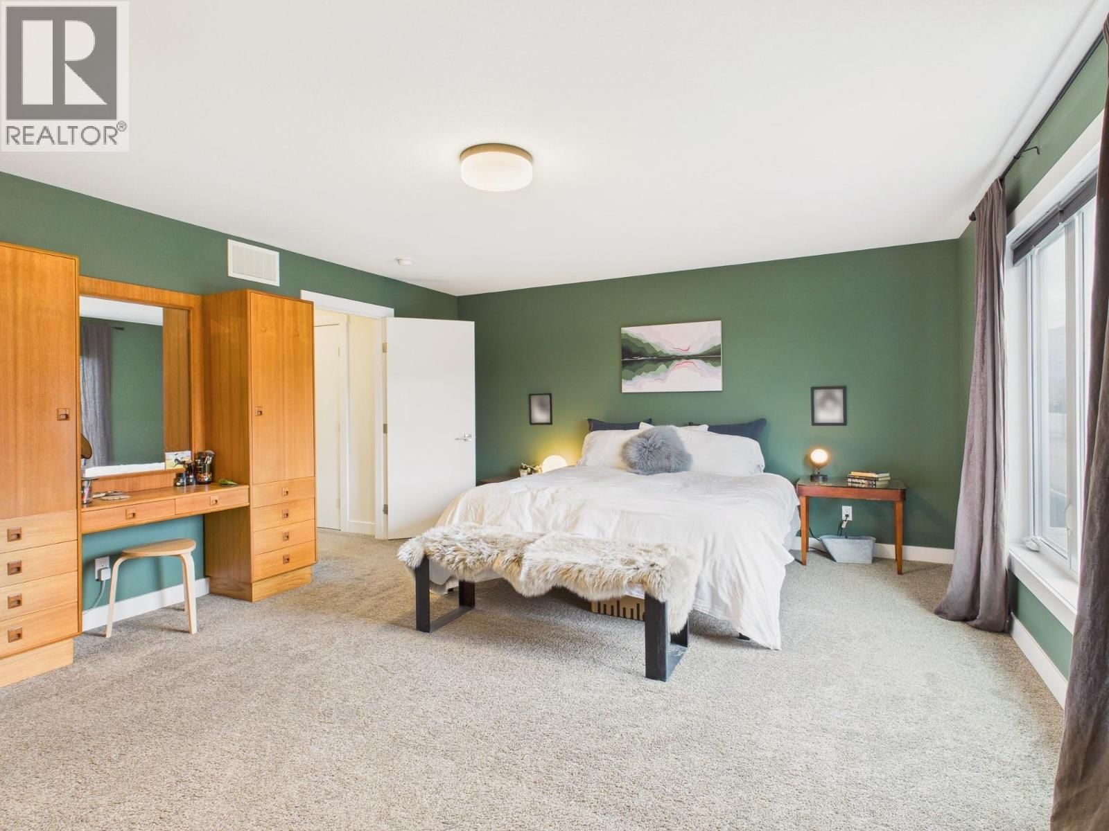 11 RAVEN COURT Image 32