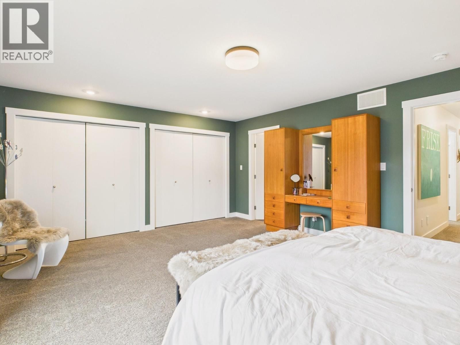 11 RAVEN COURT Image 33