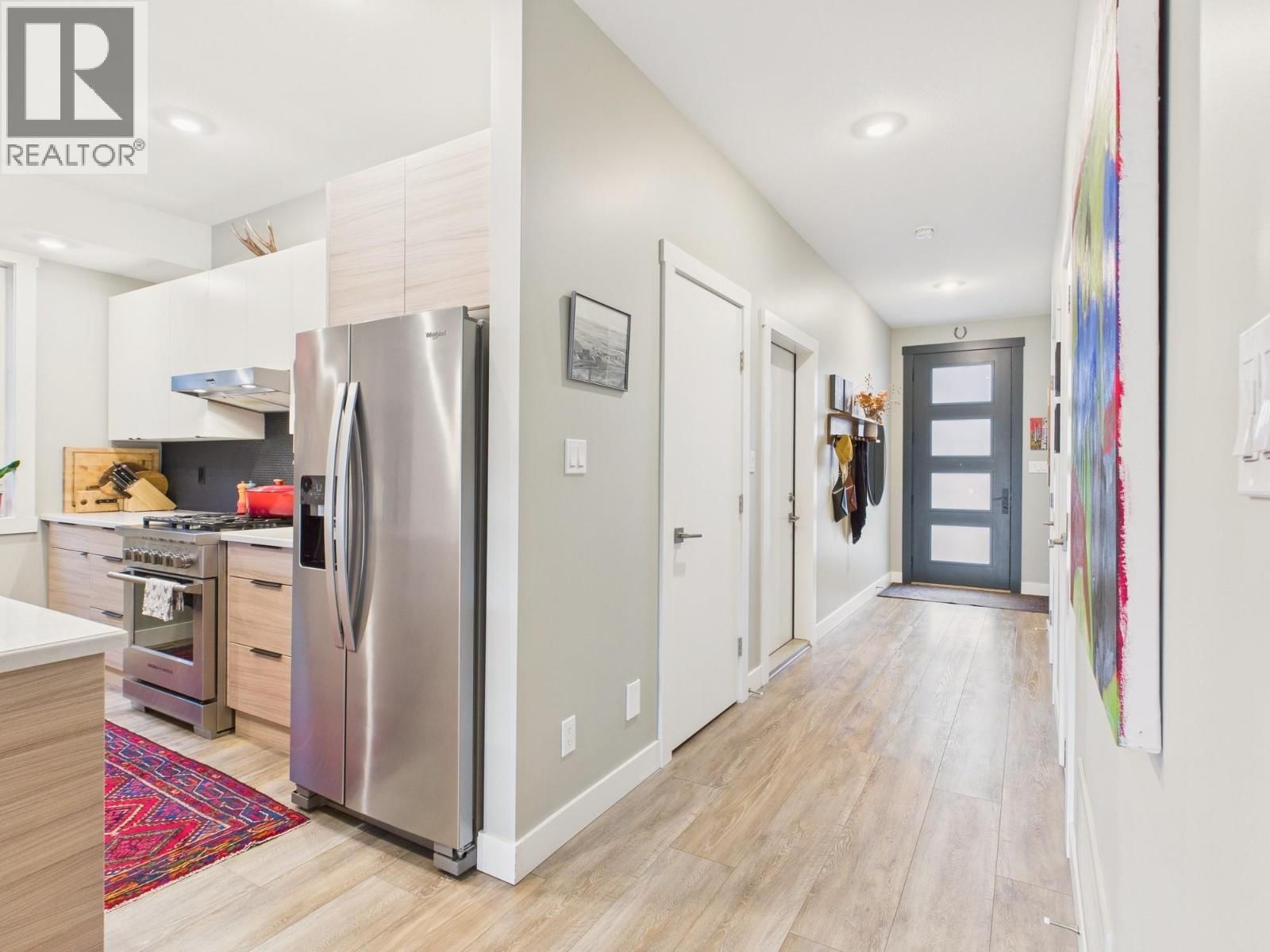 11 RAVEN COURT Image 5