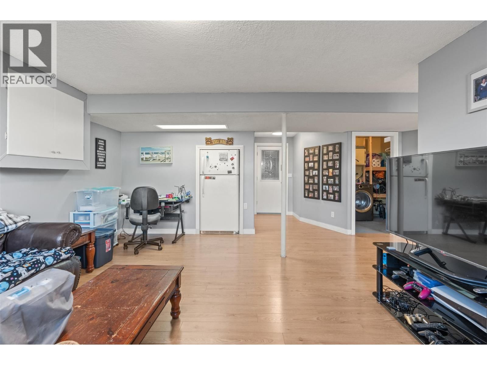 1400 30 AVENUE Image 29