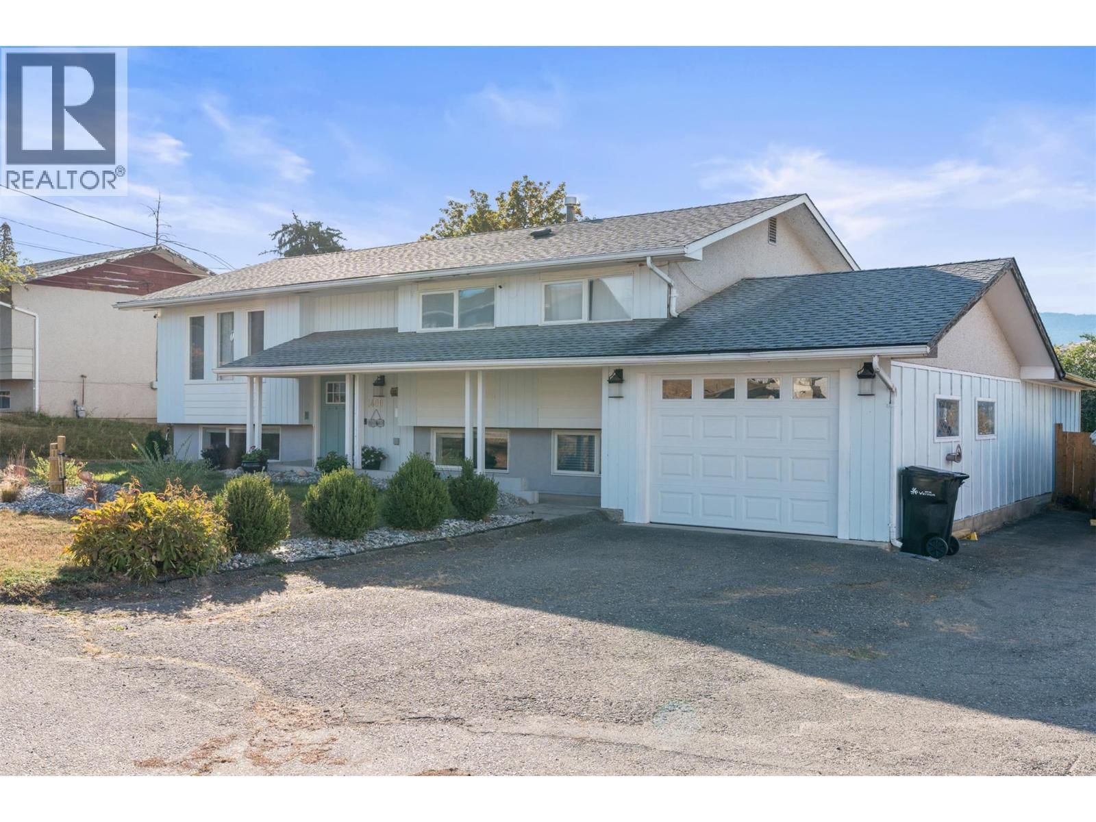 1400 30 AVENUE Image 3