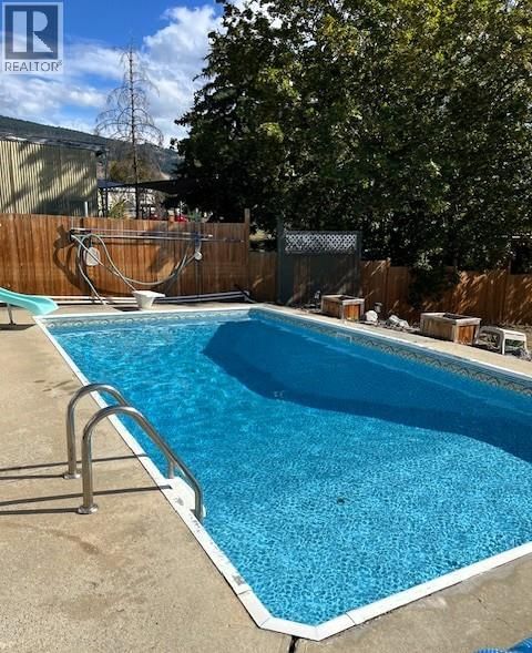 1400 30 AVENUE Image 42