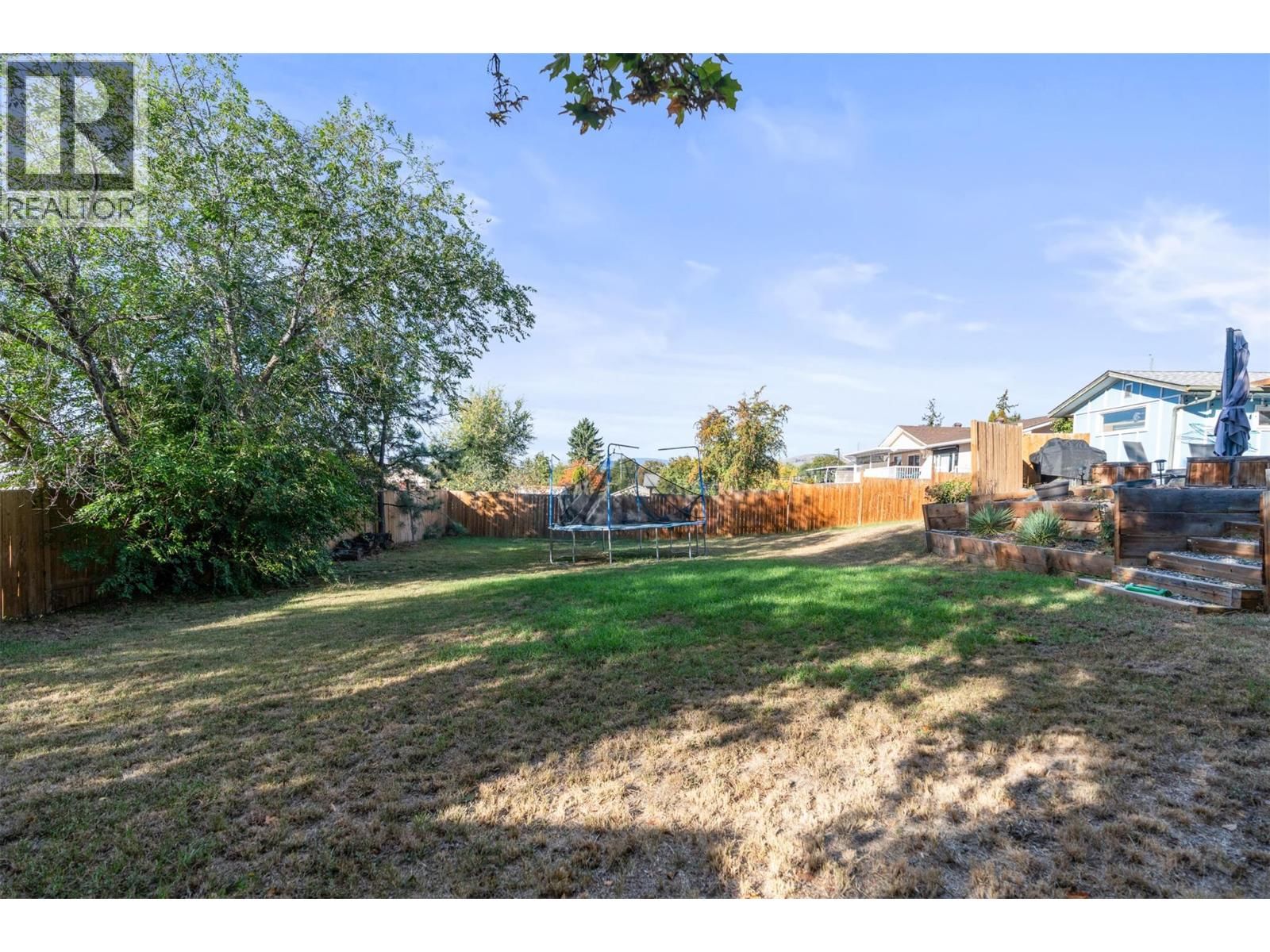 1400 30 AVENUE Image 47