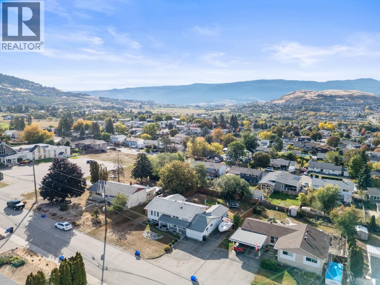 1400 30 AVENUE Image 55