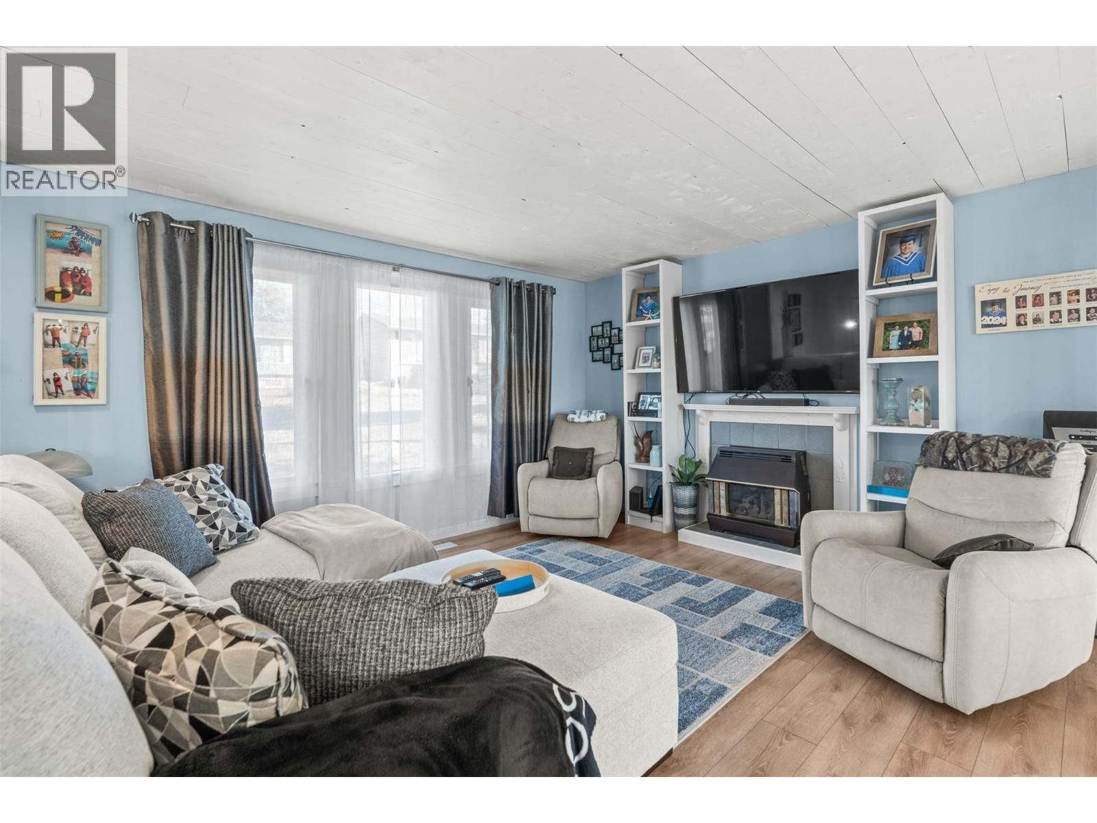 1400 30 AVENUE Image 8