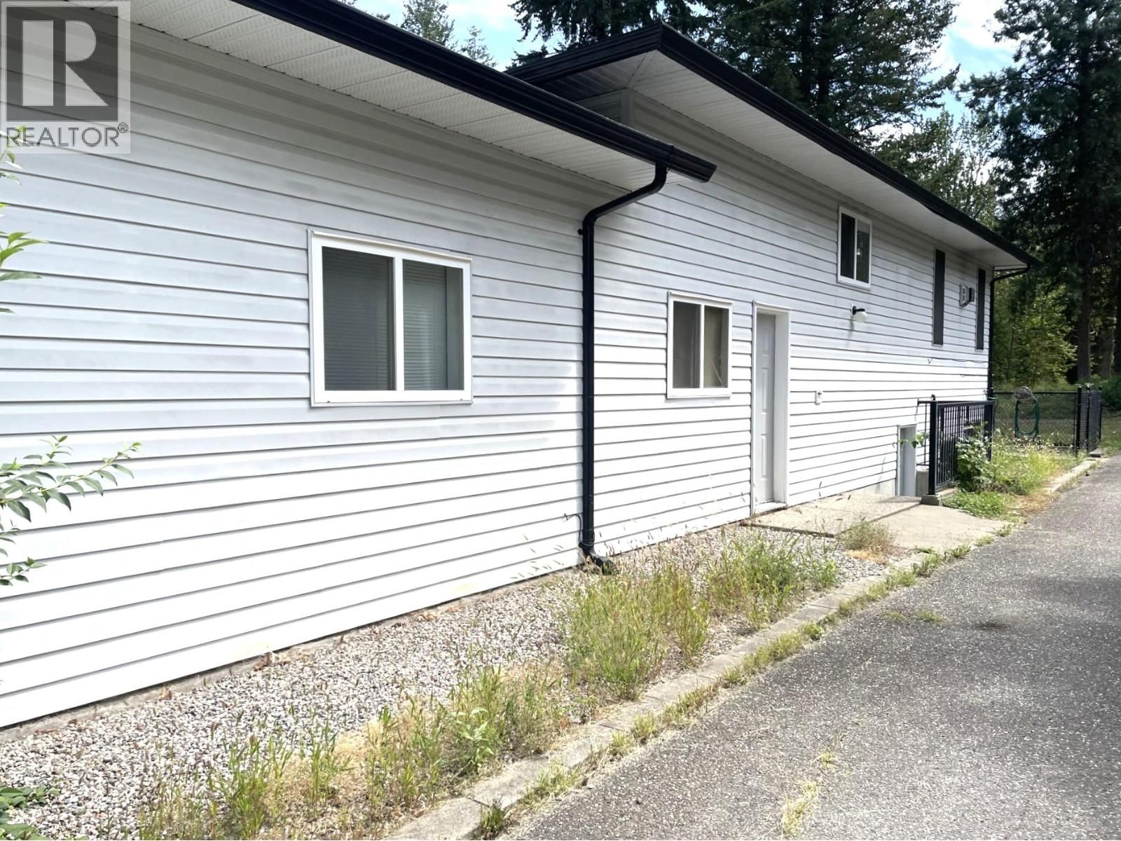 145 FALCON AVENUE Image 49