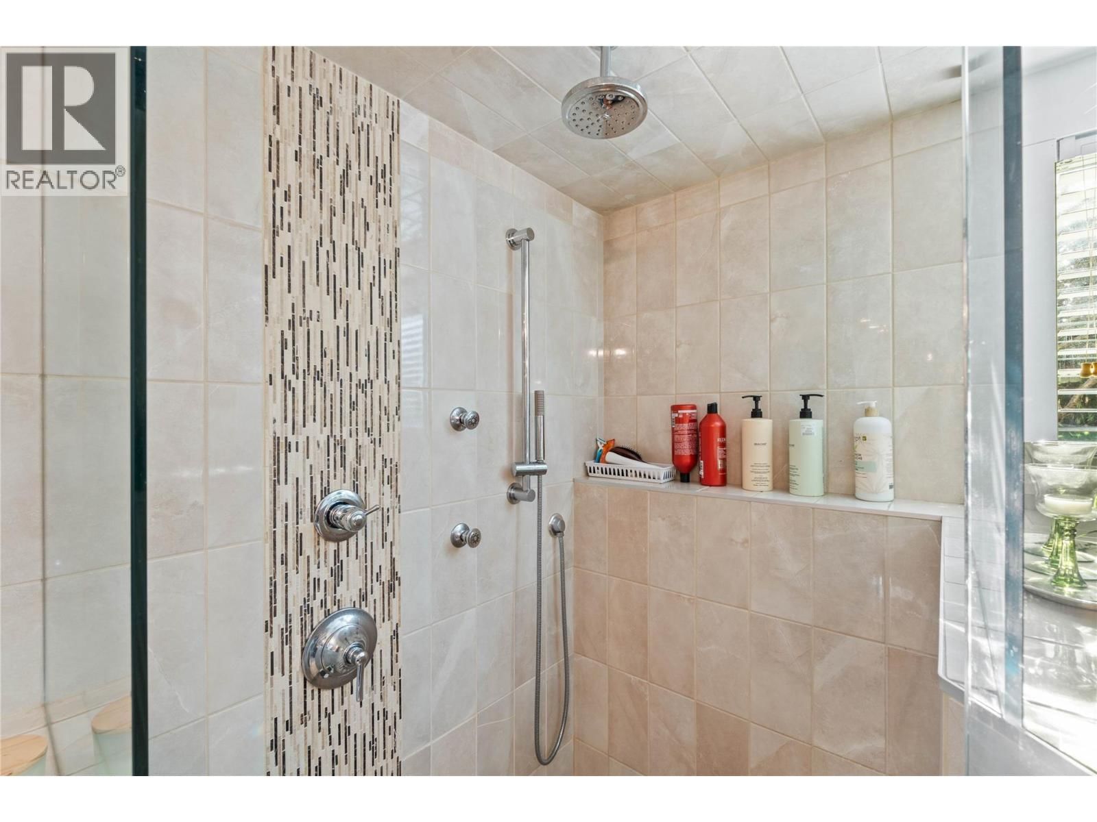 224 CYPRESS AVENUE Image 22