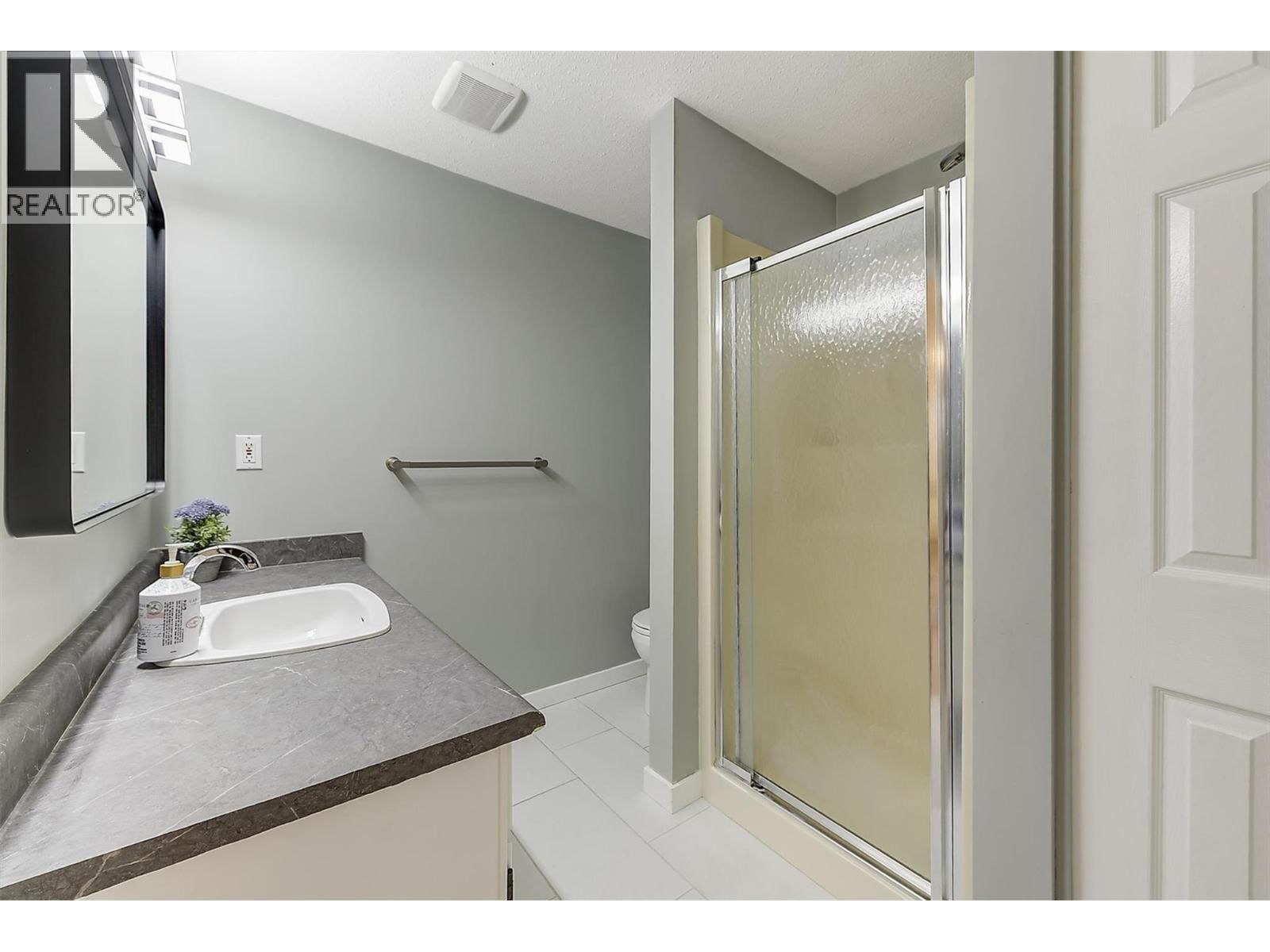 203 - 1534 LAWRENCE AVENUE Image 13