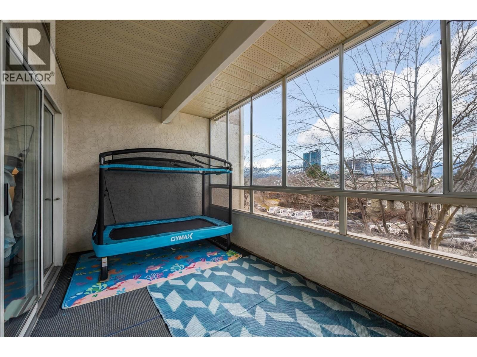 203 - 1534 LAWRENCE AVENUE Image 17