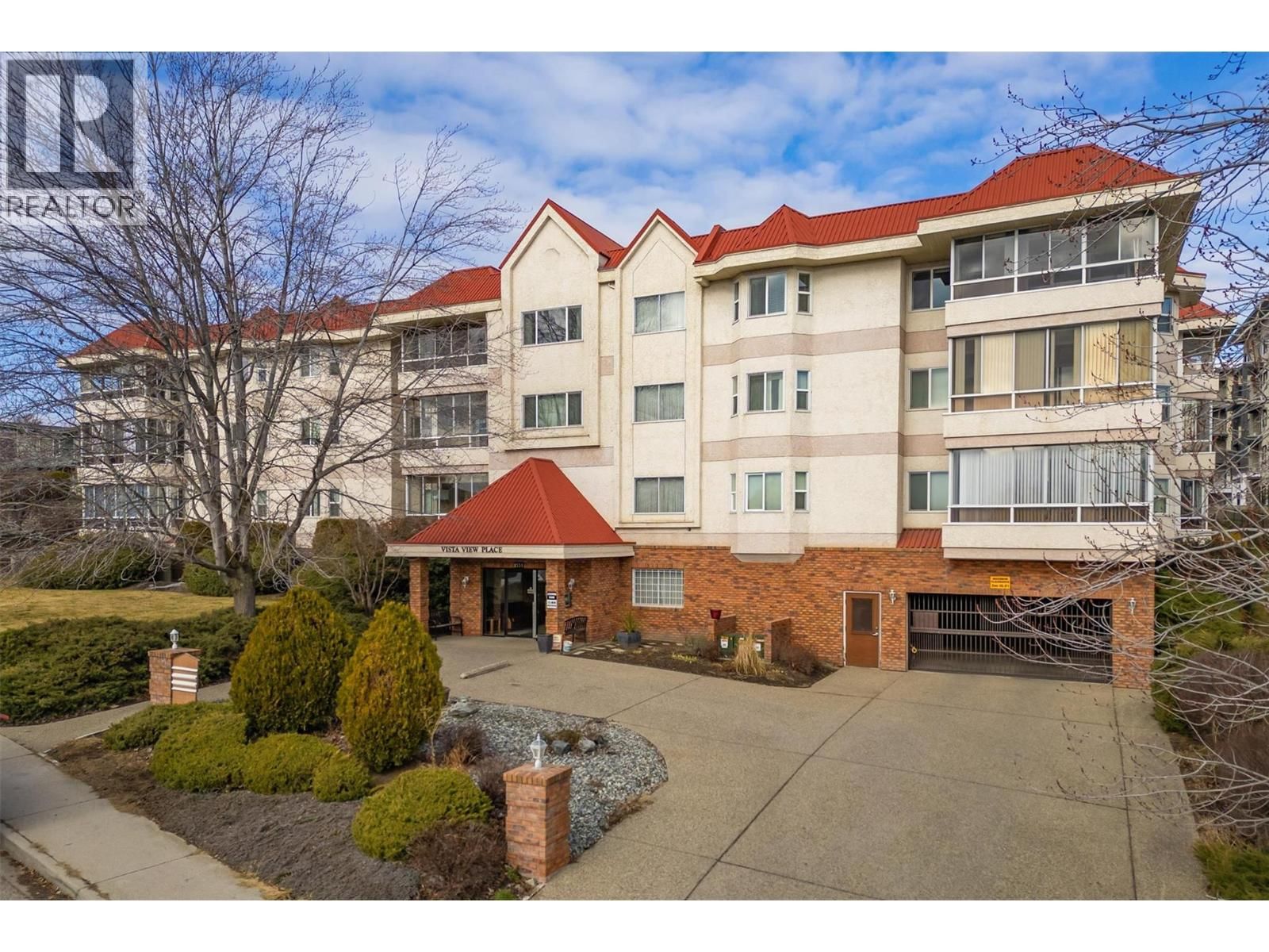 203 - 1534 LAWRENCE AVENUE Image 2