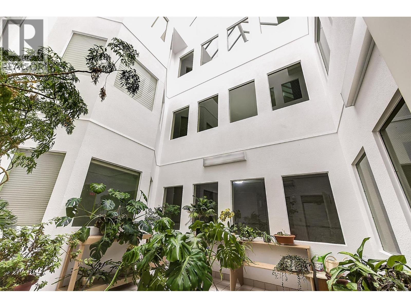 203 - 1534 LAWRENCE AVENUE Image 20