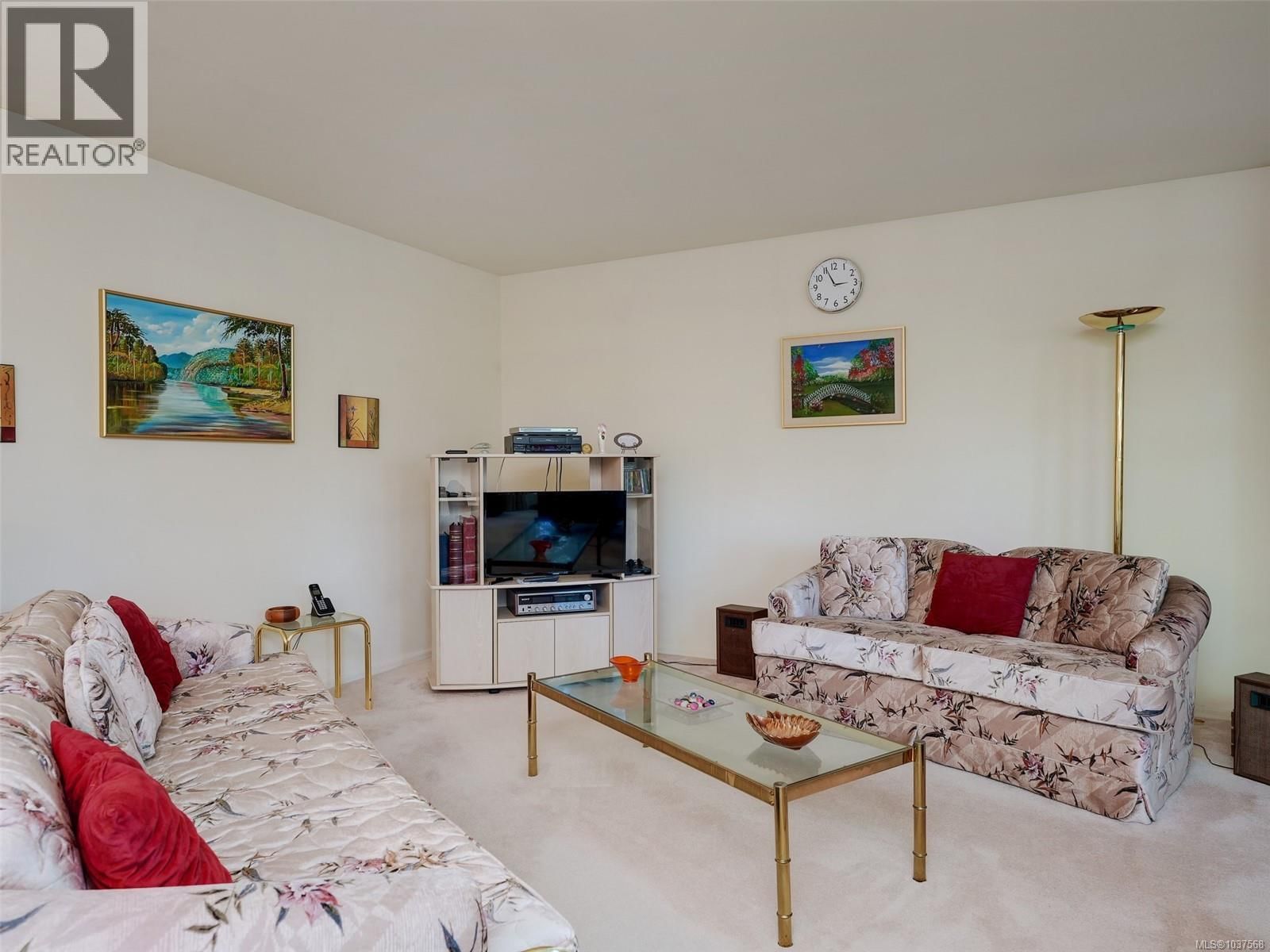 2 1309 McKenzie Avenue property photo
