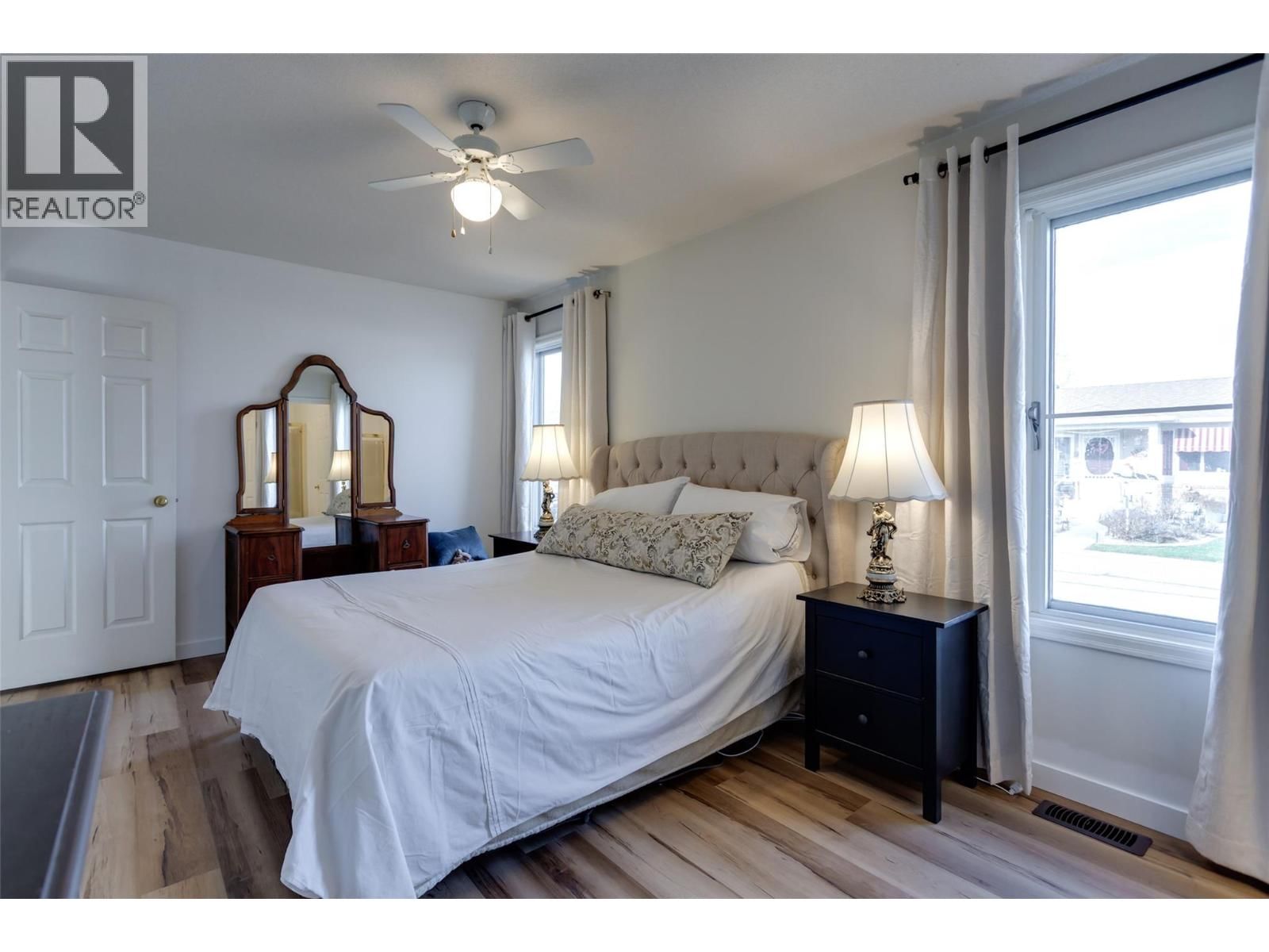 527 - 1255 RAYMER AVENUE Image 16