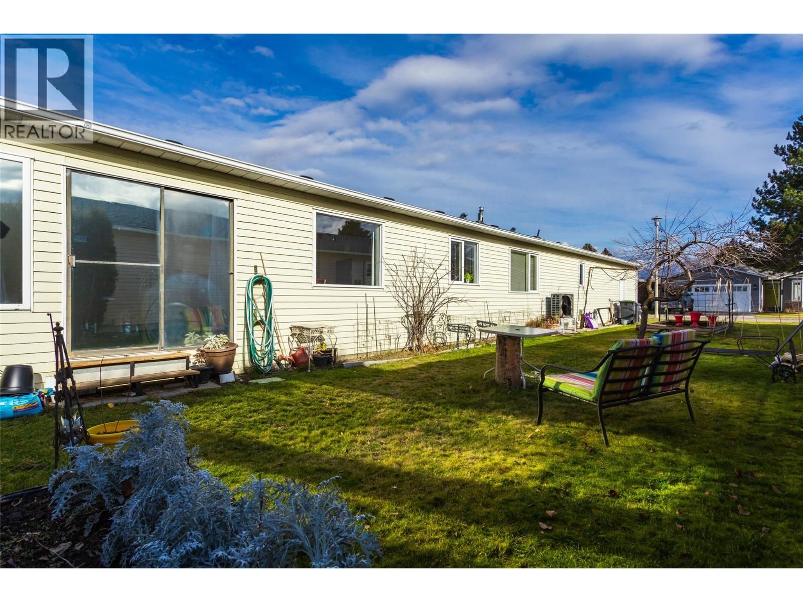 527 - 1255 RAYMER AVENUE Image 24