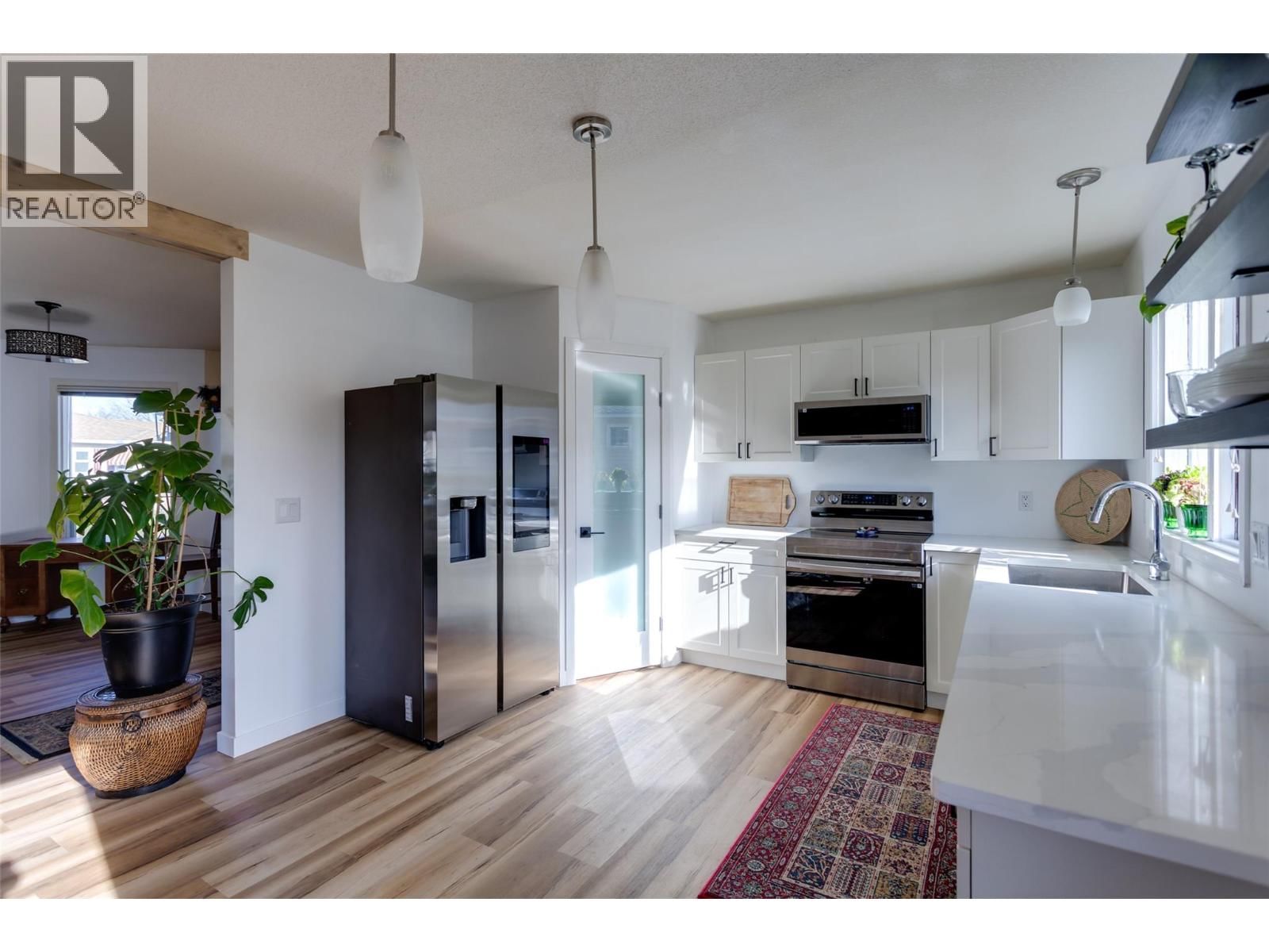 527 - 1255 RAYMER AVENUE Image 3